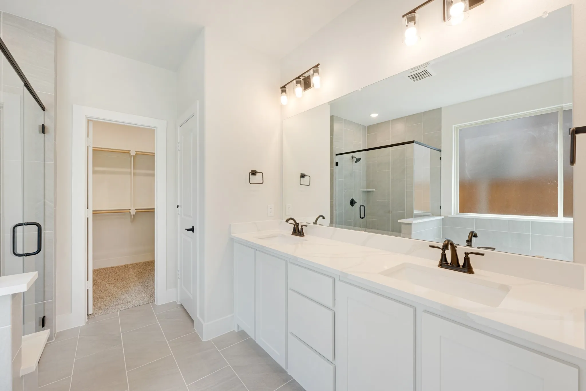 Single Family Residence For Sale in Johnson County , 820 Condor Street, Joshua, Texas 76058, 4 Bedroom, 3 Bathroom, 3 Garage spaces, 2,593 Sqft, built in 2026, mls#21312271, Real Estate Agent in Joshua, Homes For Sale in Johnson county, Homes For Sale in Joshua, Realtor in Joshua Texas, Real Estate Brokerage Independent Realty Texas, Luminita Cordes Realtor