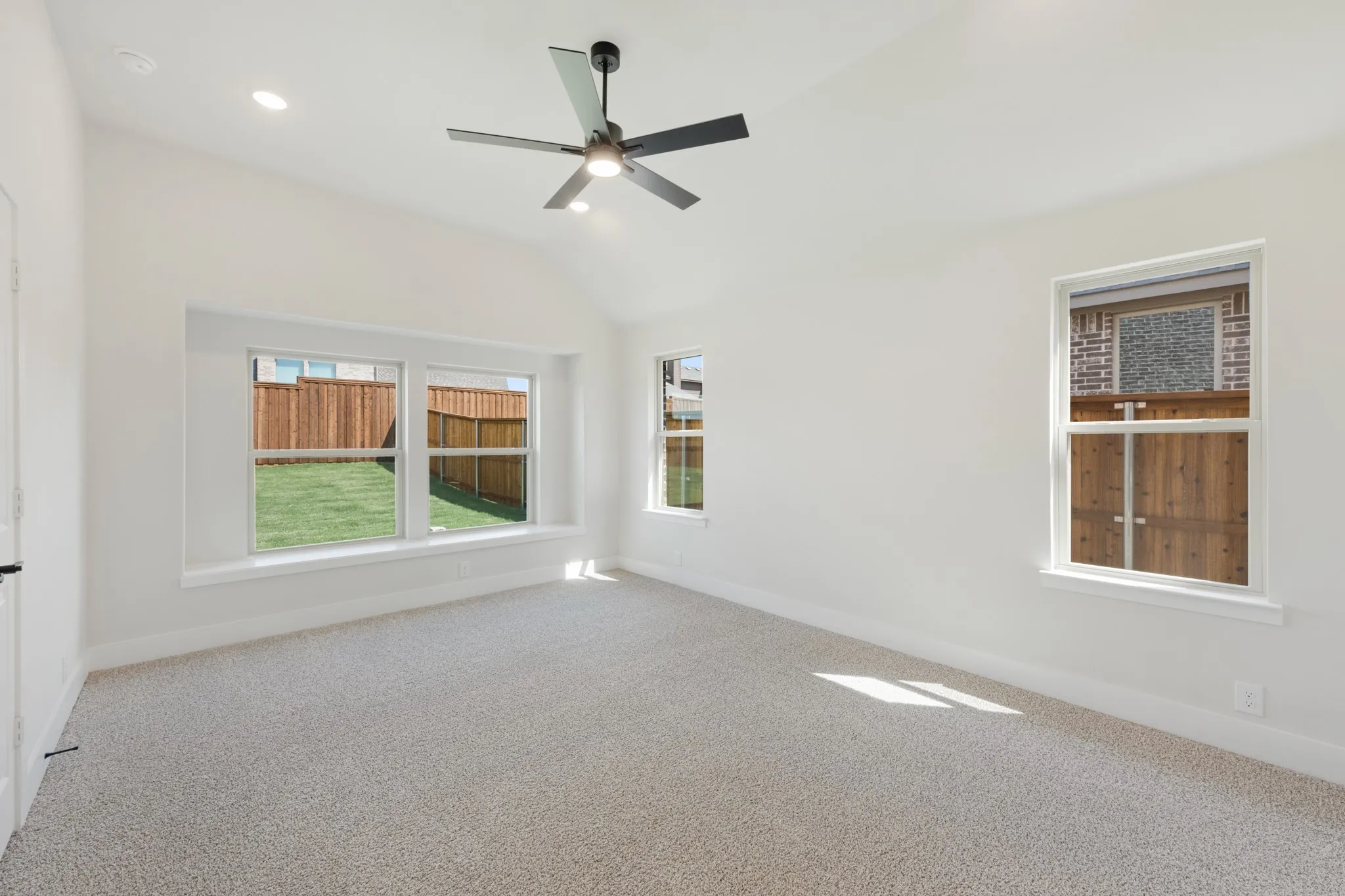 Single Family Residence For Sale in Johnson County , 820 Condor Street, Joshua, Texas 76058, 4 Bedroom, 3 Bathroom, 3 Garage spaces, 2,593 Sqft, built in 2026, mls#21312271, Real Estate Agent in Joshua, Homes For Sale in Johnson county, Homes For Sale in Joshua, Realtor in Joshua Texas, Real Estate Brokerage Independent Realty Texas, Luminita Cordes Realtor