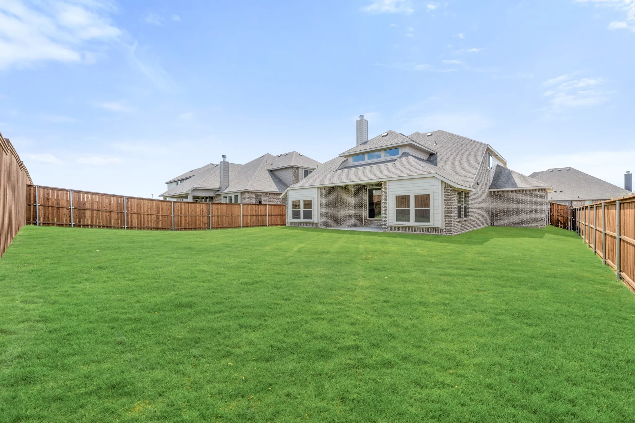 Single Family Residence For Sale in Johnson County , 820 Condor Street, Joshua, Texas 76058, 4 Bedroom, 3 Bathroom, 3 Garage spaces, 2,593 Sqft, built in 2026, mls#21312271, Real Estate Agent in Joshua, Homes For Sale in Johnson county, Homes For Sale in Joshua, Realtor in Joshua Texas, Real Estate Brokerage Independent Realty Texas, Luminita Cordes Realtor