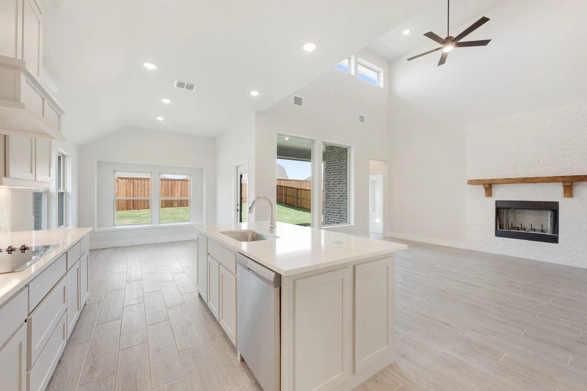 Single Family Residence For Sale in Johnson County , 820 Condor Street, Joshua, Texas 76058, 4 Bedroom, 3 Bathroom, 3 Garage spaces, 2,593 Sqft, built in 2026, mls#21312271, Real Estate Agent in Joshua, Homes For Sale in Johnson county, Homes For Sale in Joshua, Realtor in Joshua Texas, Real Estate Brokerage Independent Realty Texas, Luminita Cordes Realtor