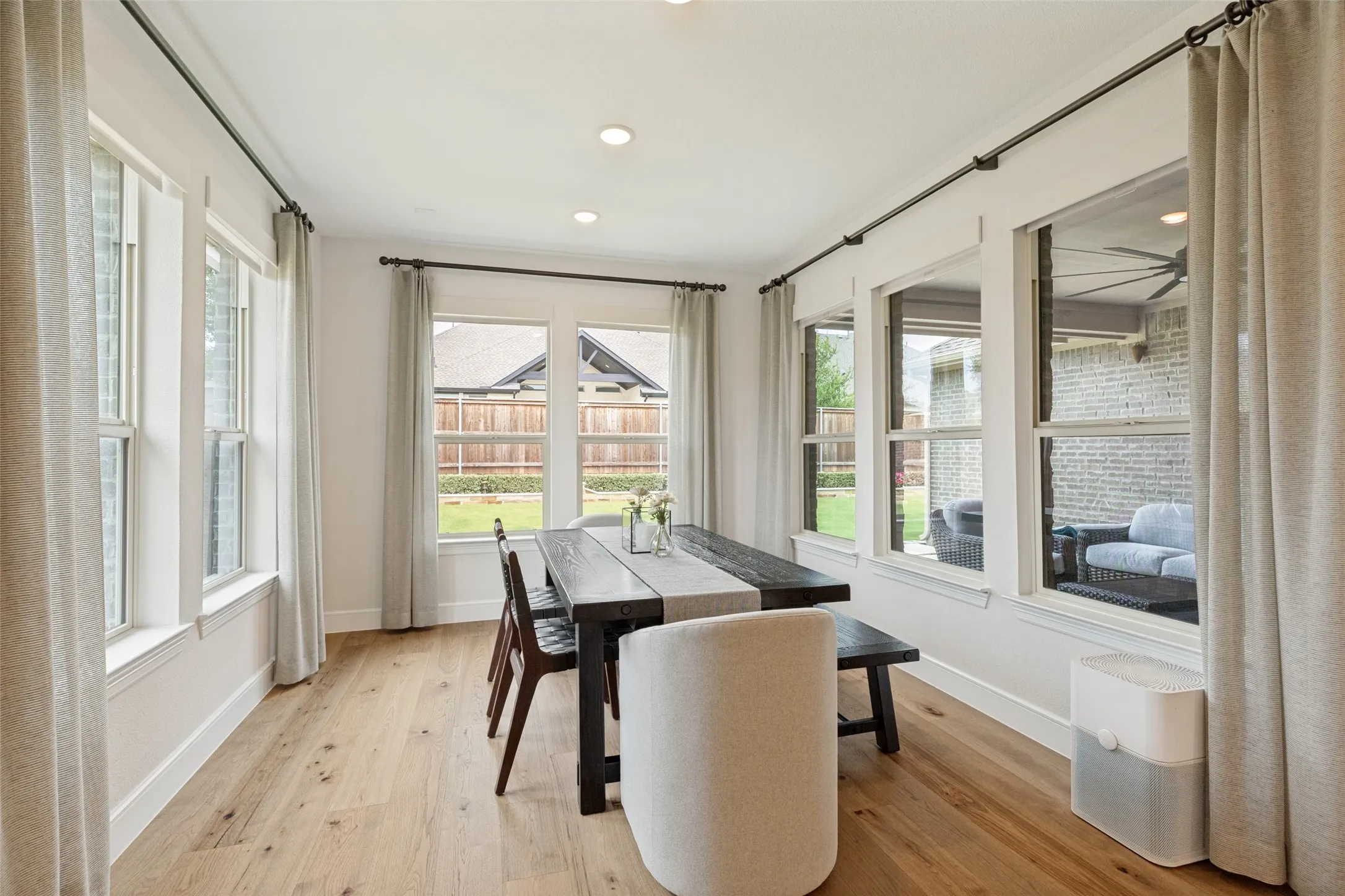 Single Family Residence For Sale in Collin County , 4212 Hollandwood Drive, Mc Kinney, Texas 75071, 4 Bedroom, 4 Bathroom, 3 Garage spaces, 3,481 Sqft, built in 2023, mls#21312004, Real Estate Agent in Mc Kinney, Homes For Sale in Collin county, Homes For Sale in Mc Kinney, Realtor in Mc Kinney Texas, Real Estate Brokerage Independent Realty Texas, Luminita Cordes Realtor
