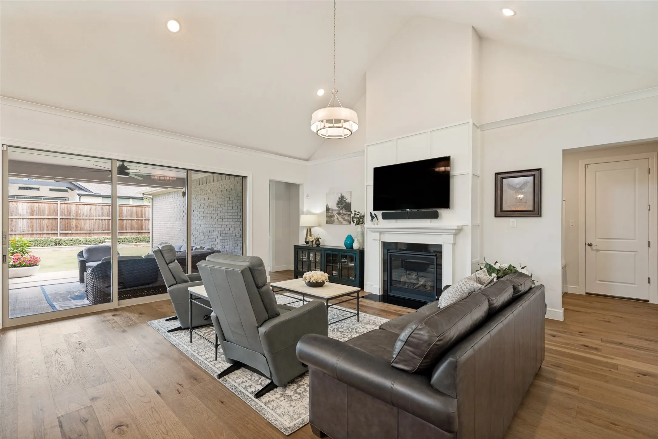 Single Family Residence For Sale in Collin County , 4212 Hollandwood Drive, Mc Kinney, Texas 75071, 4 Bedroom, 4 Bathroom, 3 Garage spaces, 3,481 Sqft, built in 2023, mls#21312004, Real Estate Agent in Mc Kinney, Homes For Sale in Collin county, Homes For Sale in Mc Kinney, Realtor in Mc Kinney Texas, Real Estate Brokerage Independent Realty Texas, Luminita Cordes Realtor