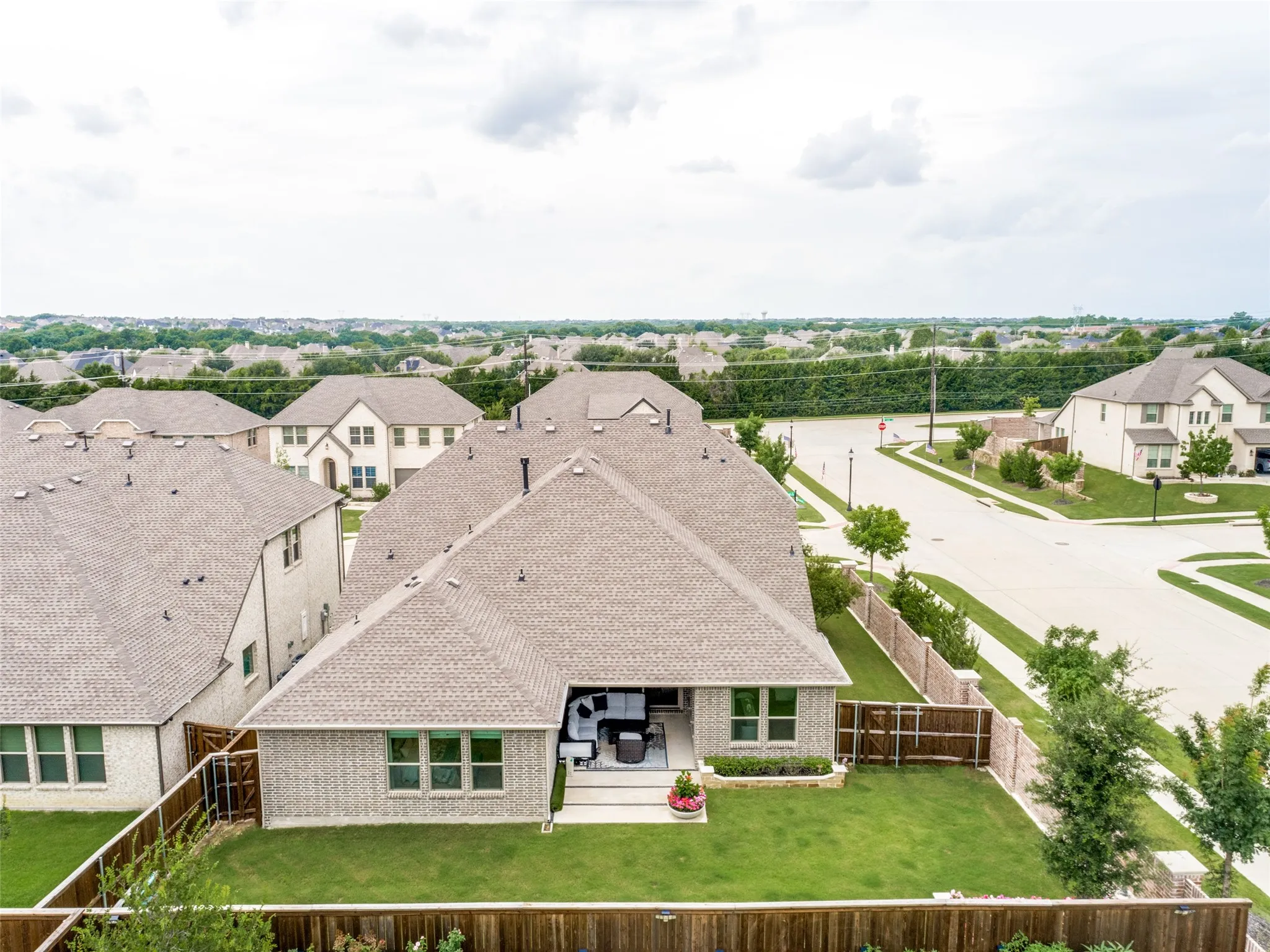 Single Family Residence For Sale in Collin County , 4212 Hollandwood Drive, Mc Kinney, Texas 75071, 4 Bedroom, 4 Bathroom, 3 Garage spaces, 3,481 Sqft, built in 2023, mls#21312004, Real Estate Agent in Mc Kinney, Homes For Sale in Collin county, Homes For Sale in Mc Kinney, Realtor in Mc Kinney Texas, Real Estate Brokerage Independent Realty Texas, Luminita Cordes Realtor