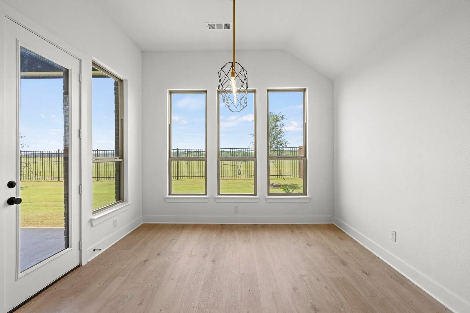 DAL_Sandbrock Ranch_Newark_4912 Sandbrock Pkwy (17)
