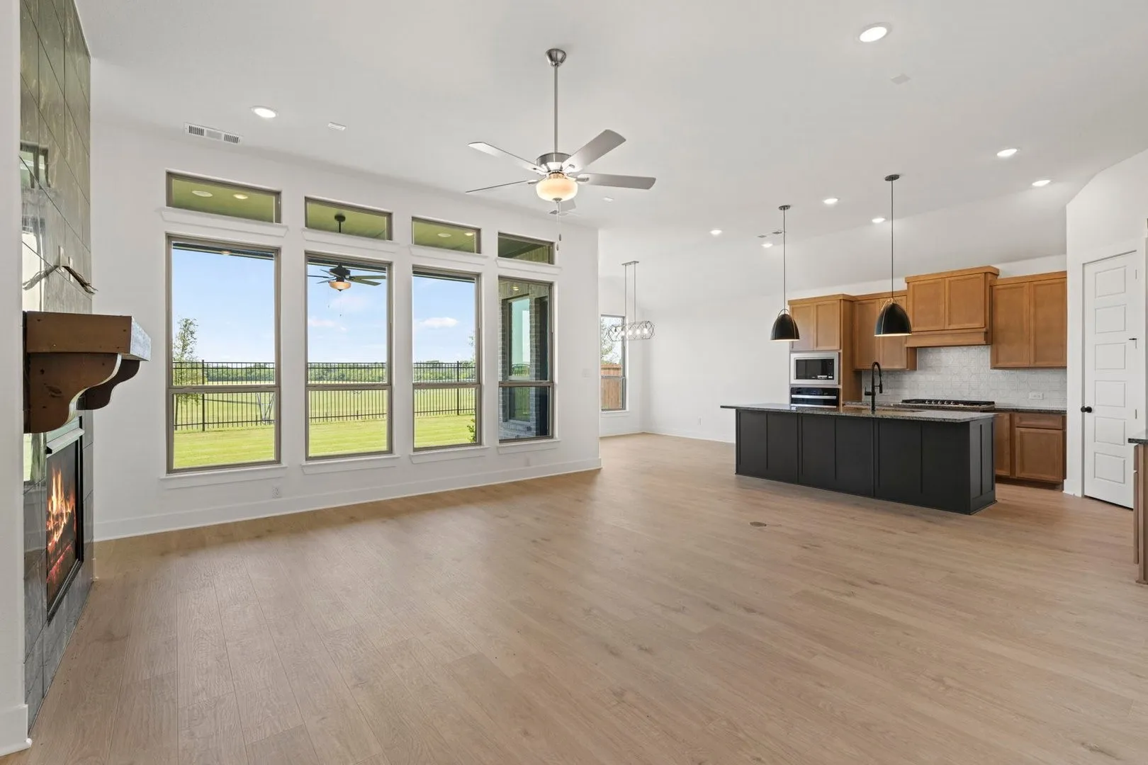 DAL_Sandbrock Ranch_Newark_4912 Sandbrock Pkwy (16)