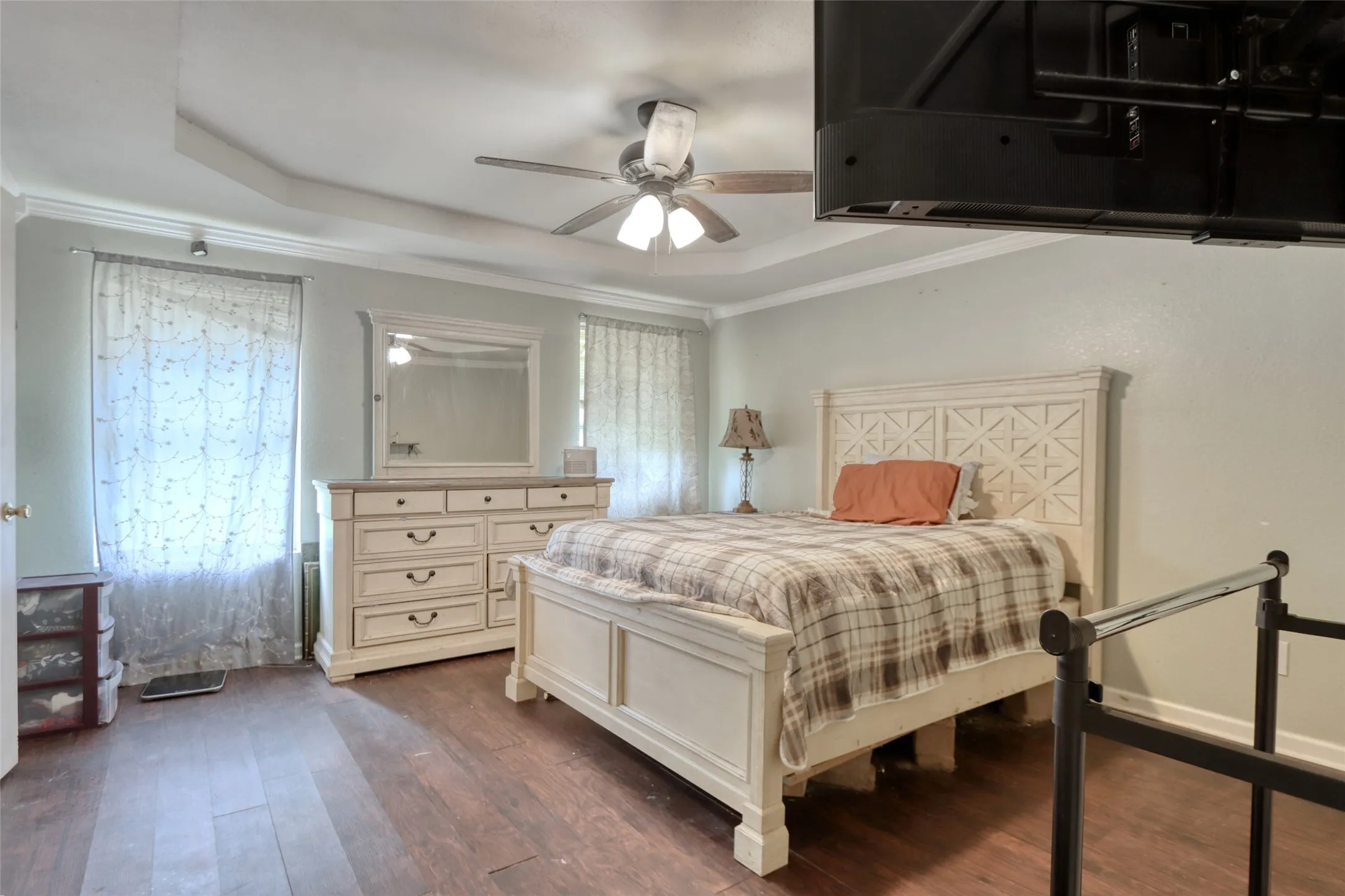 Single Family Residence For Sale in Mc Lennan County , 108 Wolf Lane, Lacy Lakeview, Texas 76705, 3 Bedroom, 2 Bathroom, 2 Garage spaces, 1,351 Sqft, built in 2004, mls#21312263, Real Estate Agent in Lacy Lakeview, Homes For Sale in Mc Lennan county, Homes For Sale in Lacy Lakeview, Realtor in Lacy Lakeview Texas, Real Estate Brokerage Independent Realty Texas, Luminita Cordes Realtor