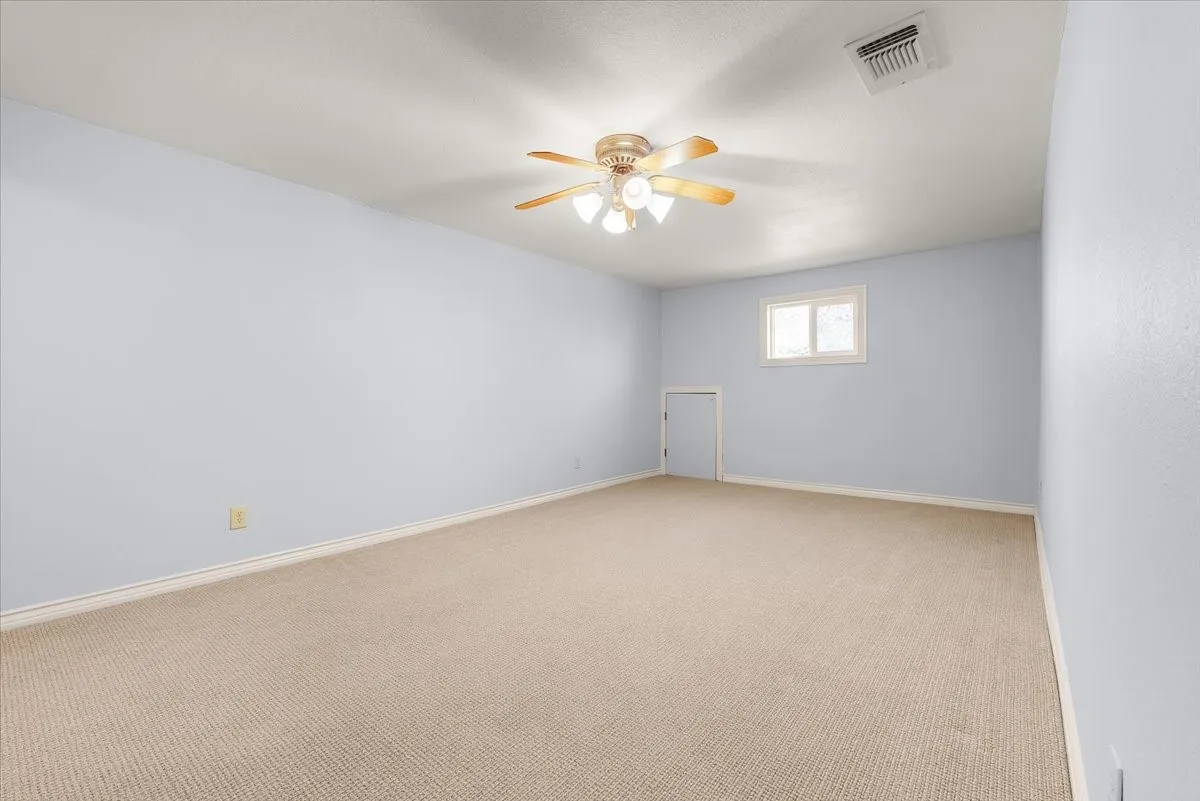 Single Family Residence For Sale in Tarrant County , 8248 Meadowbrook Drive, Fort Worth, Texas 76120, 5 Bedroom, 6 Bathroom, 3 Garage spaces, 5,582 Sqft, built in 1956, mls#21312290, Real Estate Agent in Fort Worth, Homes For Sale in Tarrant county, Homes For Sale in Fort Worth, Realtor in Fort Worth Texas, Real Estate Brokerage Independent Realty Texas, Luminita Cordes Realtor