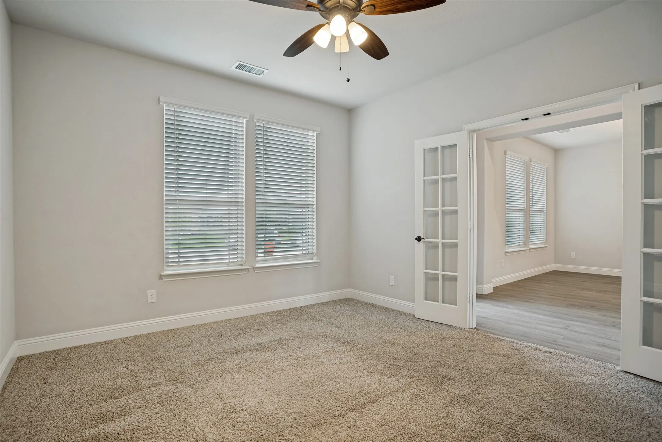 Single Family Residence For Sale in Collin County , 812 Woodview Court, Anna, Texas 75409, 4 Bedroom, 4 Bathroom, 2 Garage spaces, 3,516 Sqft, built in 2022, mls#21311391, Real Estate Agent in Anna, Homes For Sale in Collin county, Homes For Sale in Anna, Realtor in Anna Texas, Real Estate Brokerage Independent Realty Texas, Luminita Cordes Realtor
