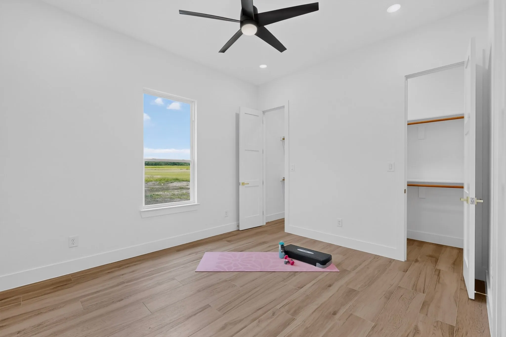 Single Family Residence For Sale in Hunt County , 176 County Road 4615, Wolfe City, Texas 75496, 4 Bedroom, 4 Bathroom, 2 Garage spaces, 2,800 Sqft, built in 2026, mls#21312045, Real Estate Agent in Wolfe City, Homes For Sale in Hunt county, Homes For Sale in Wolfe City, Realtor in Wolfe City Texas, Real Estate Brokerage Independent Realty Texas, Luminita Cordes Realtor