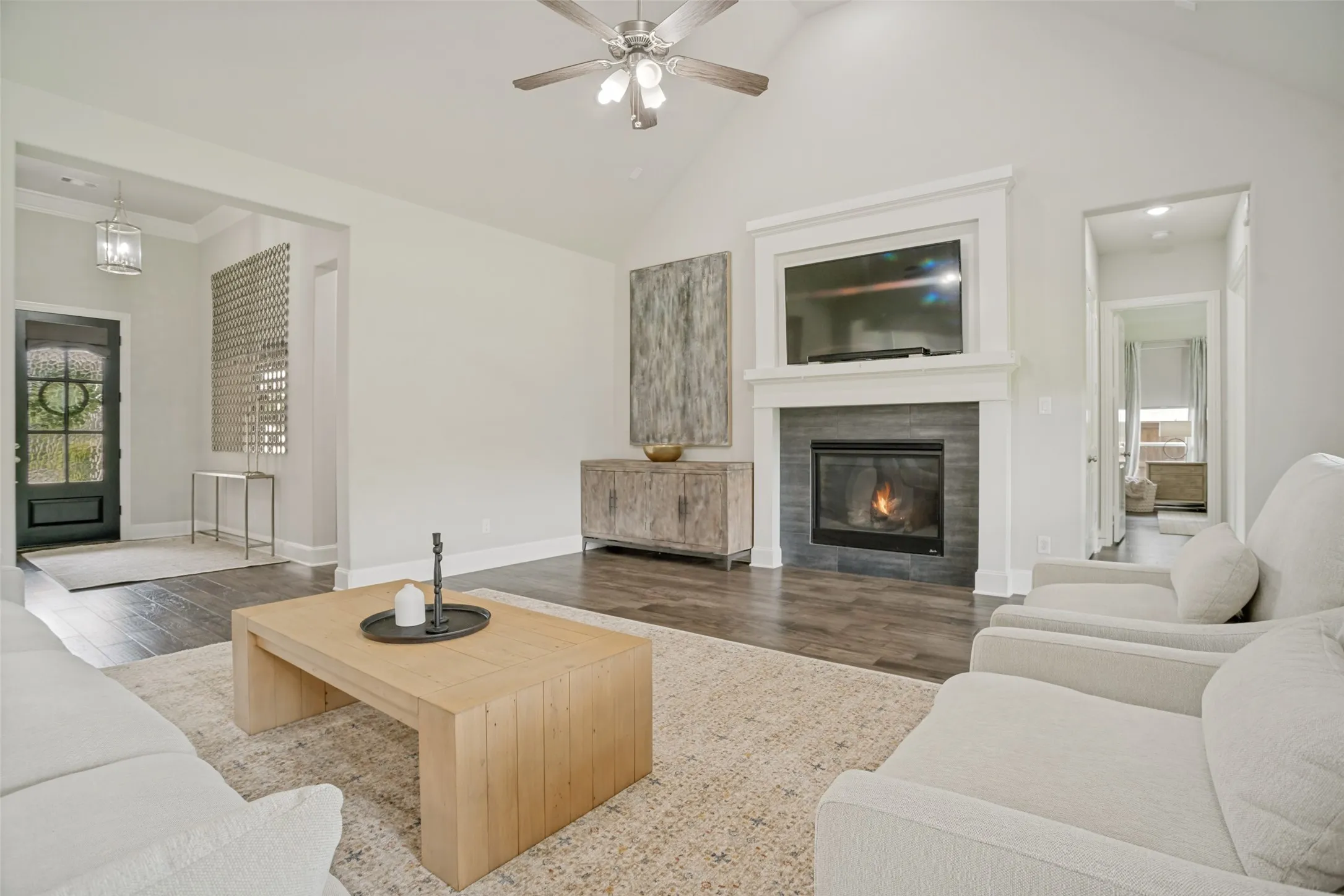 Single Family Residence For Sale in Collin County , 810 Country Brook Lane, Prosper, Texas 75078, 4 Bedroom, 3 Bathroom, 3 Garage spaces, 2,981 Sqft, built in 2019, mls#21309785, Real Estate Agent in Prosper, Homes For Sale in Collin county, Homes For Sale in Prosper, Realtor in Prosper Texas, Real Estate Brokerage Independent Realty Texas, Luminita Cordes Realtor
