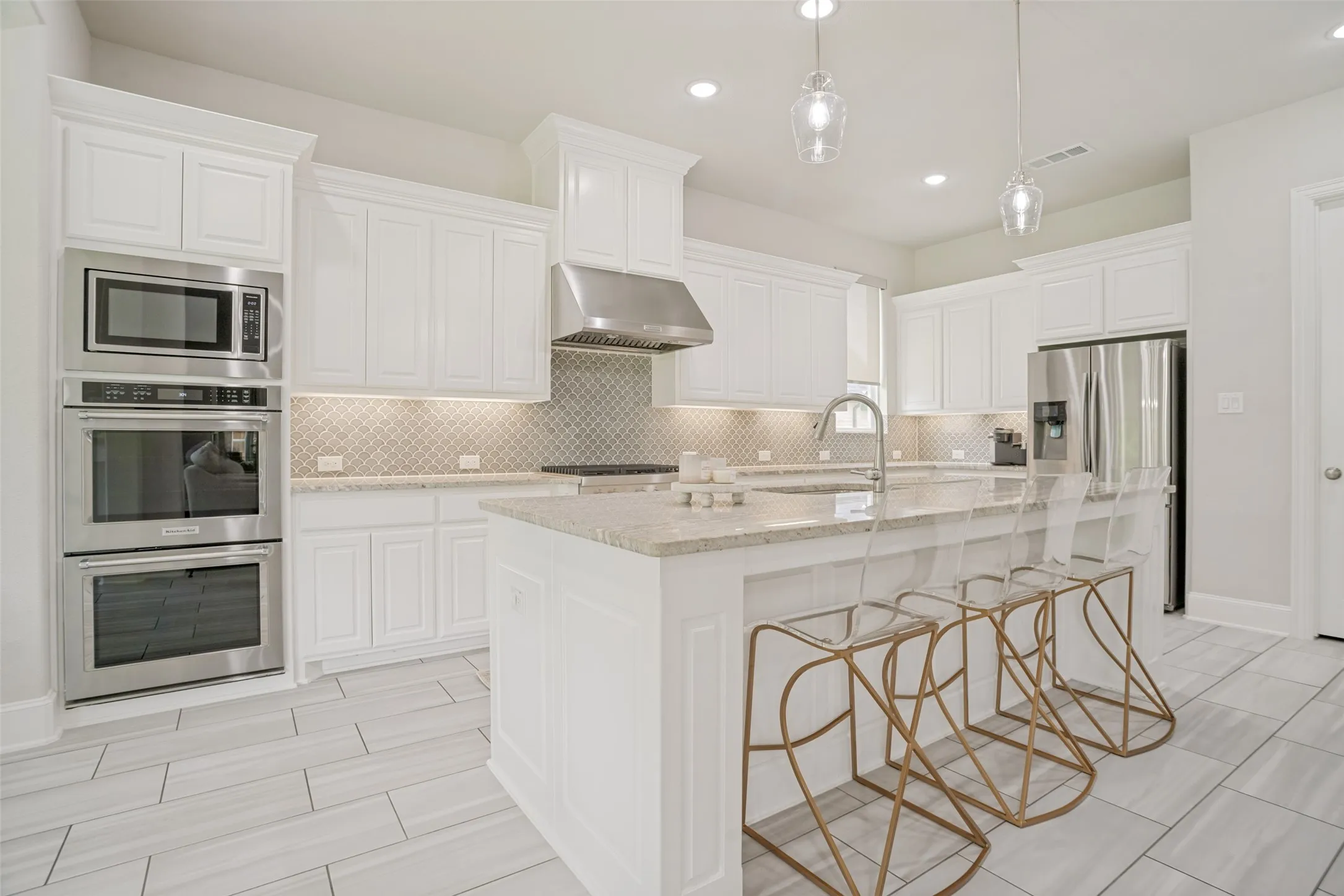 Single Family Residence For Sale in Collin County , 810 Country Brook Lane, Prosper, Texas 75078, 4 Bedroom, 3 Bathroom, 3 Garage spaces, 2,981 Sqft, built in 2019, mls#21309785, Real Estate Agent in Prosper, Homes For Sale in Collin county, Homes For Sale in Prosper, Realtor in Prosper Texas, Real Estate Brokerage Independent Realty Texas, Luminita Cordes Realtor