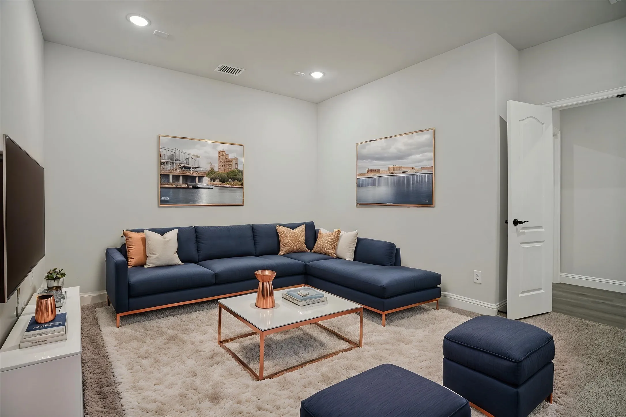 Single Family Residence For Rent in Collin County , 812 Woodview Court, Anna, Texas 75409, 4 Bedroom, 4 Bathroom, 2 Garage spaces, 3,516 Sqft, built in 2022, Price $3,850, mls#21312310, Real Estate Agent in Anna, Homes For Rent in Collin county, Homes For Rent in Anna, Realtor in Anna Texas, Real Estate Brokerage Independent Realty Texas, Luminita Cordes Realtor