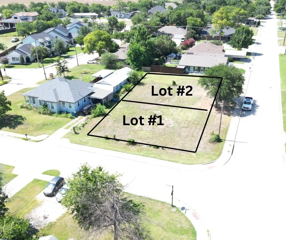 Improved Land For Sale in Denton County , 212 N Walnut Street # 1, Roanoke, Texas 76262, 0, 0, Garage spaces, 0 Sqft, built in 0, Price $430,000, mls#21312120, Real Estate Agent in Roanoke, Homes For Sale in Denton county, Homes For Sale in Roanoke, Realtor in Roanoke Texas, Real Estate Brokerage Independent Realty Texas, Luminita Cordes Realtor