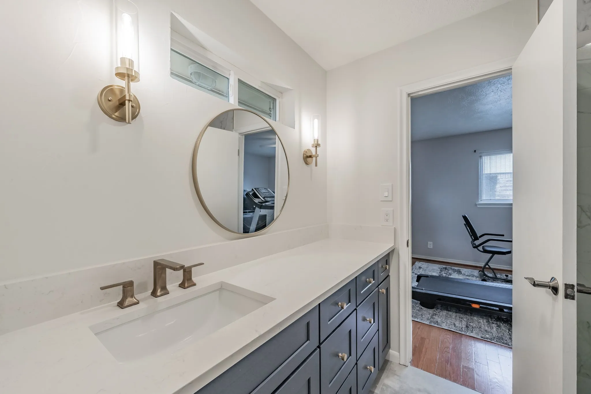 Single Family Residence For Sale in Dallas County , 8426 Van Pelt Drive, Dallas, Texas 75228, 3 Bedroom, 2 Bathroom, 2 Garage spaces, 1,727 Sqft, built in 1964, mls#21312324, Real Estate Agent in Dallas, Homes For Sale in Dallas county, Homes For Sale in Dallas, Realtor in Dallas Texas, Real Estate Brokerage Independent Realty Texas, Luminita Cordes Realtor