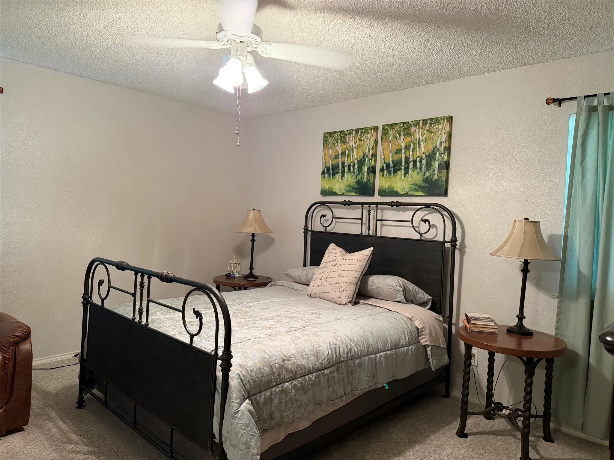 Single Family Residence For Sale in Young County , 114 Chaparral Drive, Graham, Texas 76450, 3 Bedrooms, 2 Bathrooms, 2 Garage spaces, 1,778 Sqft, built in 1983, Price $355,000, mls#21312321, Real Estate Agent in Graham, Homes For Sale in Young county, Homes For Sale in Graham, Realtor in Graham Texas, Real Estate Brokerage Independent Realty Texas, Luminita Cordes Realtor