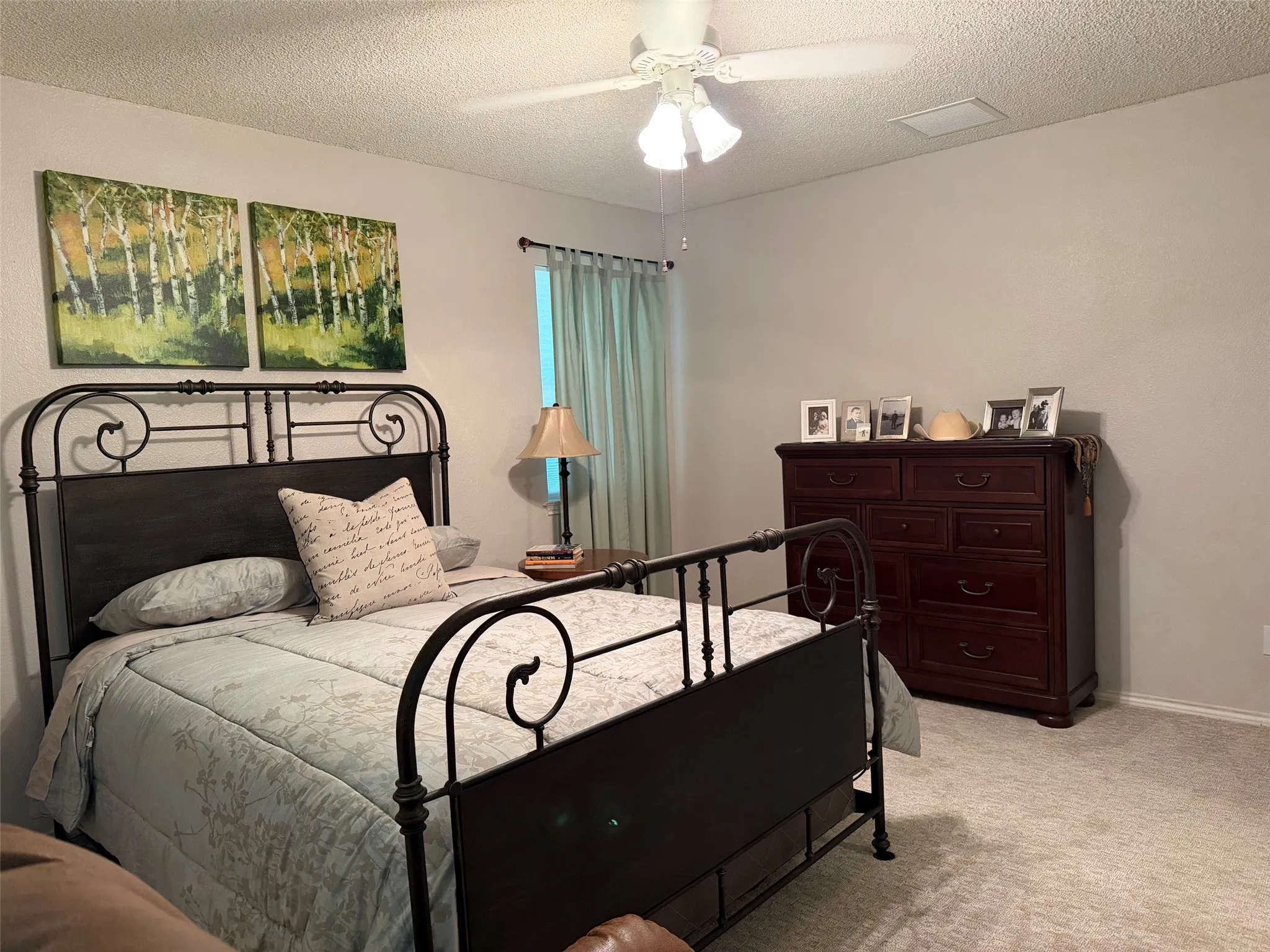 Single Family Residence For Sale in Young County , 114 Chaparral Drive, Graham, Texas 76450, 3 Bedrooms, 2 Bathrooms, 2 Garage spaces, 1,778 Sqft, built in 1983, Price $355,000, mls#21312321, Real Estate Agent in Graham, Homes For Sale in Young county, Homes For Sale in Graham, Realtor in Graham Texas, Real Estate Brokerage Independent Realty Texas, Luminita Cordes Realtor