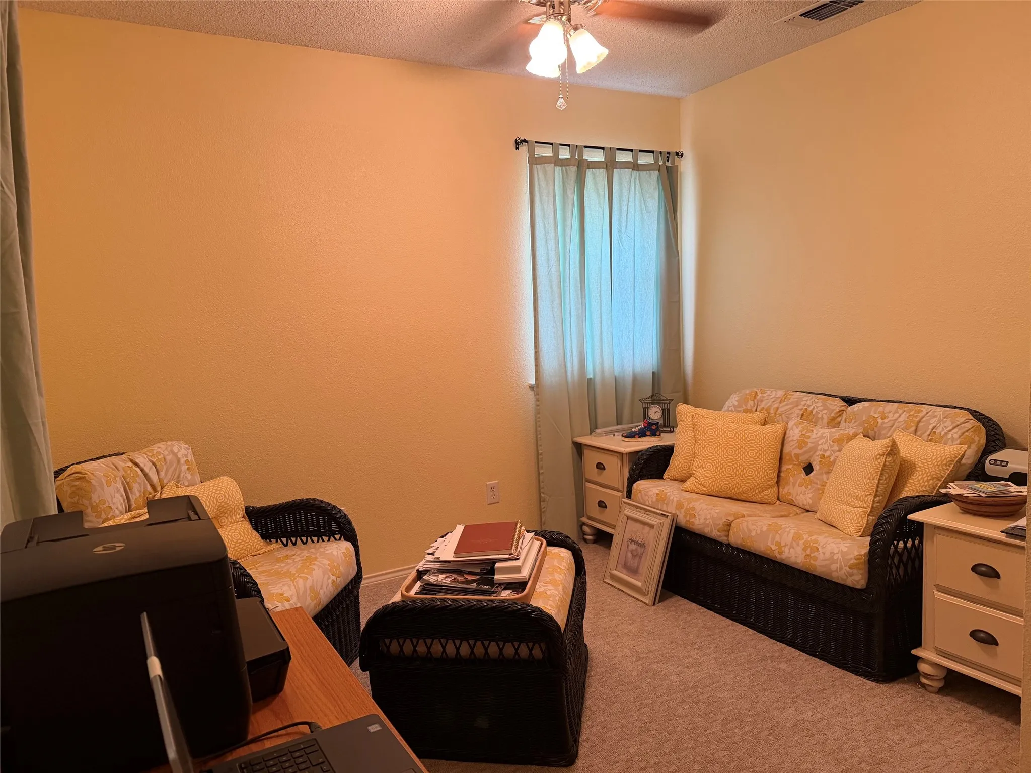 Single Family Residence For Sale in Young County , 114 Chaparral Drive, Graham, Texas 76450, 3 Bedrooms, 2 Bathrooms, 2 Garage spaces, 1,778 Sqft, built in 1983, Price $355,000, mls#21312321, Real Estate Agent in Graham, Homes For Sale in Young county, Homes For Sale in Graham, Realtor in Graham Texas, Real Estate Brokerage Independent Realty Texas, Luminita Cordes Realtor