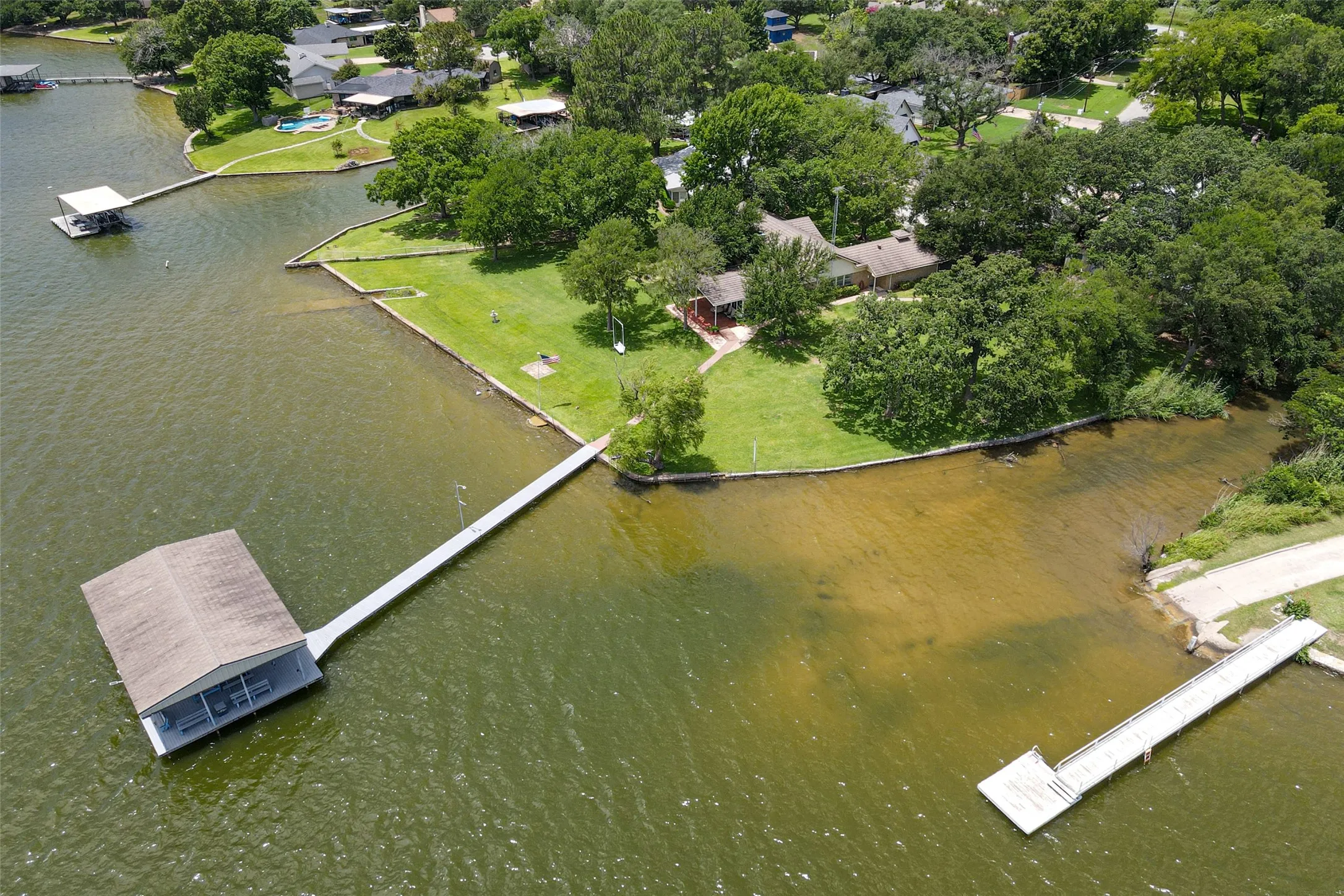 Better view of the lake frontage from the Northern end..