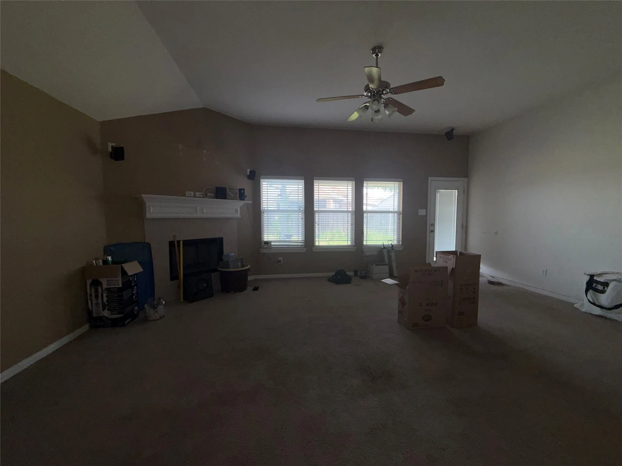 Single Family Residence For Sale in Hunt County , 140 Cherokee Street, Greenville, Texas 75402, 4 Bedroom, 2 Bathroom, 2 Garage spaces, 2,278 Sqft, built in 2006, Price $250,000, mls#21311876, Real Estate Agent in Greenville, Homes For Sale in Hunt county, Homes For Sale in Greenville, Realtor in Greenville Texas, Real Estate Brokerage Independent Realty Texas, Luminita Cordes Realtor