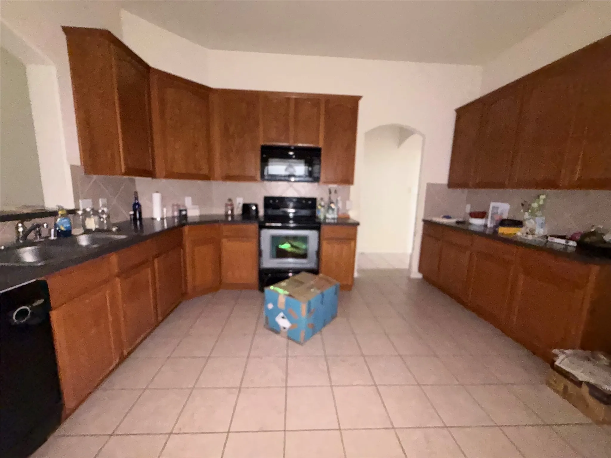 Single Family Residence For Sale in Hunt County , 140 Cherokee Street, Greenville, Texas 75402, 4 Bedroom, 2 Bathroom, 2 Garage spaces, 2,278 Sqft, built in 2006, Price $250,000, mls#21311876, Real Estate Agent in Greenville, Homes For Sale in Hunt county, Homes For Sale in Greenville, Realtor in Greenville Texas, Real Estate Brokerage Independent Realty Texas, Luminita Cordes Realtor