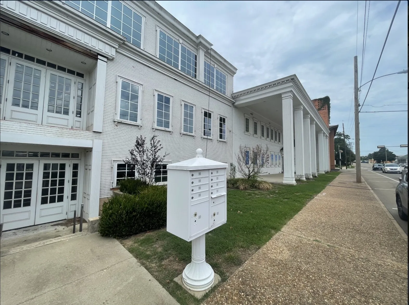 Office For Sale in Titus County , 301 N Madison Avenue, Mt Pleasant, Texas 75455, 0, 0, Garage spaces, 0 Sqft, built in 1965, mls#21312380, Real Estate Agent in Mt Pleasant, Homes For Sale in Titus county, Homes For Sale in Mt Pleasant, Realtor in Mt Pleasant Texas, Real Estate Brokerage Independent Realty Texas, Luminita Cordes Realtor