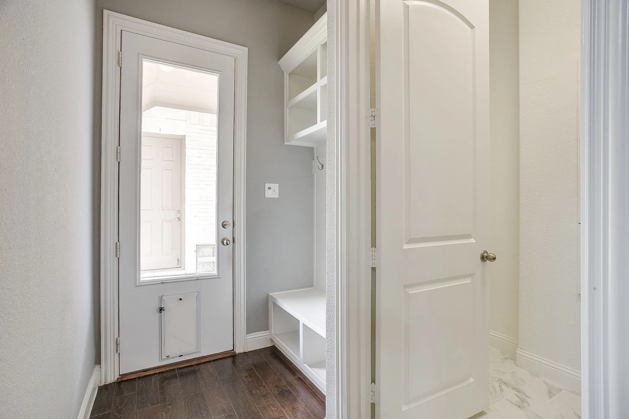 Single Family Residence For Sale in Tarrant County , 4407 Garnet Jade Drive, Arlington, Texas 76005, 4 Bedroom, 4 Bathroom, 2 Garage spaces, 2,884 Sqft, built in 2018, mls#21308755, Real Estate Agent in Arlington, Homes For Sale in Tarrant county, Homes For Sale in Arlington, Realtor in Arlington Texas, Real Estate Brokerage Independent Realty Texas, Luminita Cordes Realtor