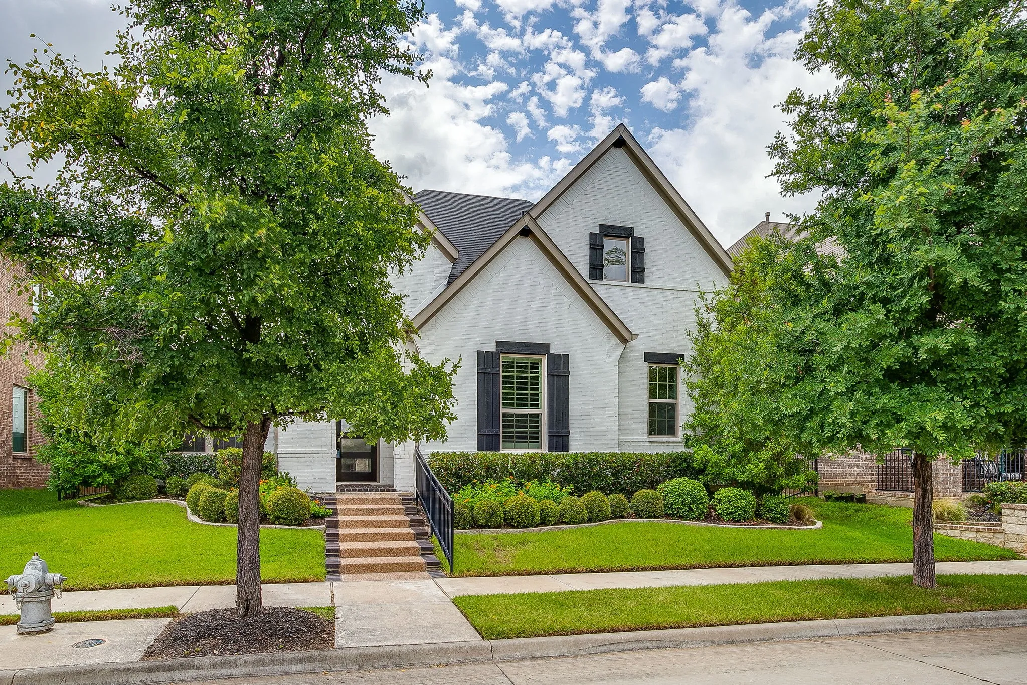 Single Family Residence For Sale in Tarrant County , 4407 Garnet Jade Drive, Arlington, Texas 76005, 4 Bedroom, 4 Bathroom, 2 Garage spaces, 2,884 Sqft, built in 2018, mls#21308755, Real Estate Agent in Arlington, Homes For Sale in Tarrant county, Homes For Sale in Arlington, Realtor in Arlington Texas, Real Estate Brokerage Independent Realty Texas, Luminita Cordes Realtor