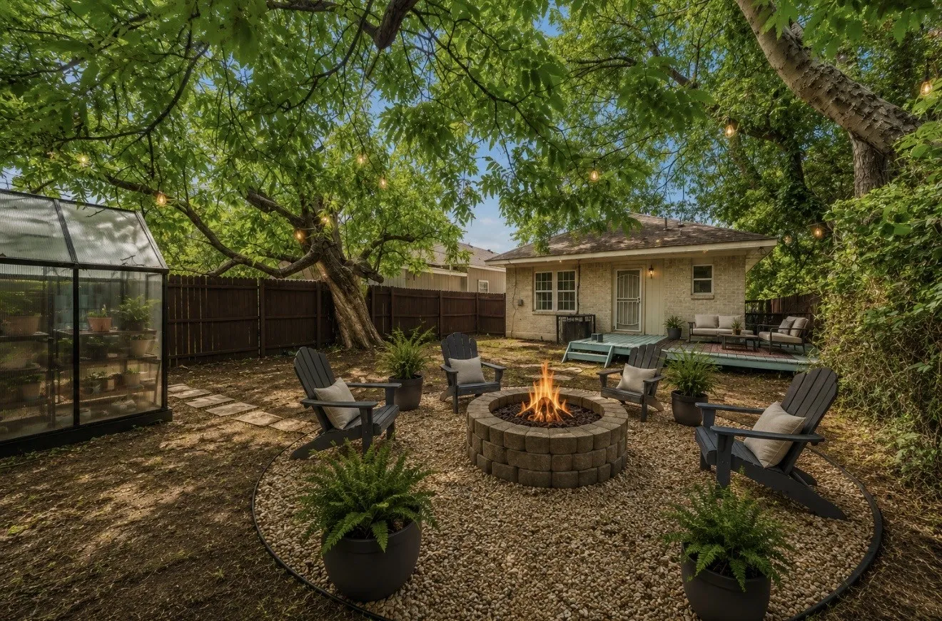 Single Family Residence For Sale in Dallas County , 3606 Holmes Street, Dallas, Texas 75215, 2 Bedroom, 1 Bathroom, Garage spaces, 1,120 Sqft, built in 1925, mls#21312124, Real Estate Agent in Dallas, Homes For Sale in Dallas county, Homes For Sale in Dallas, Realtor in Dallas Texas, Real Estate Brokerage Independent Realty Texas, Luminita Cordes Realtor