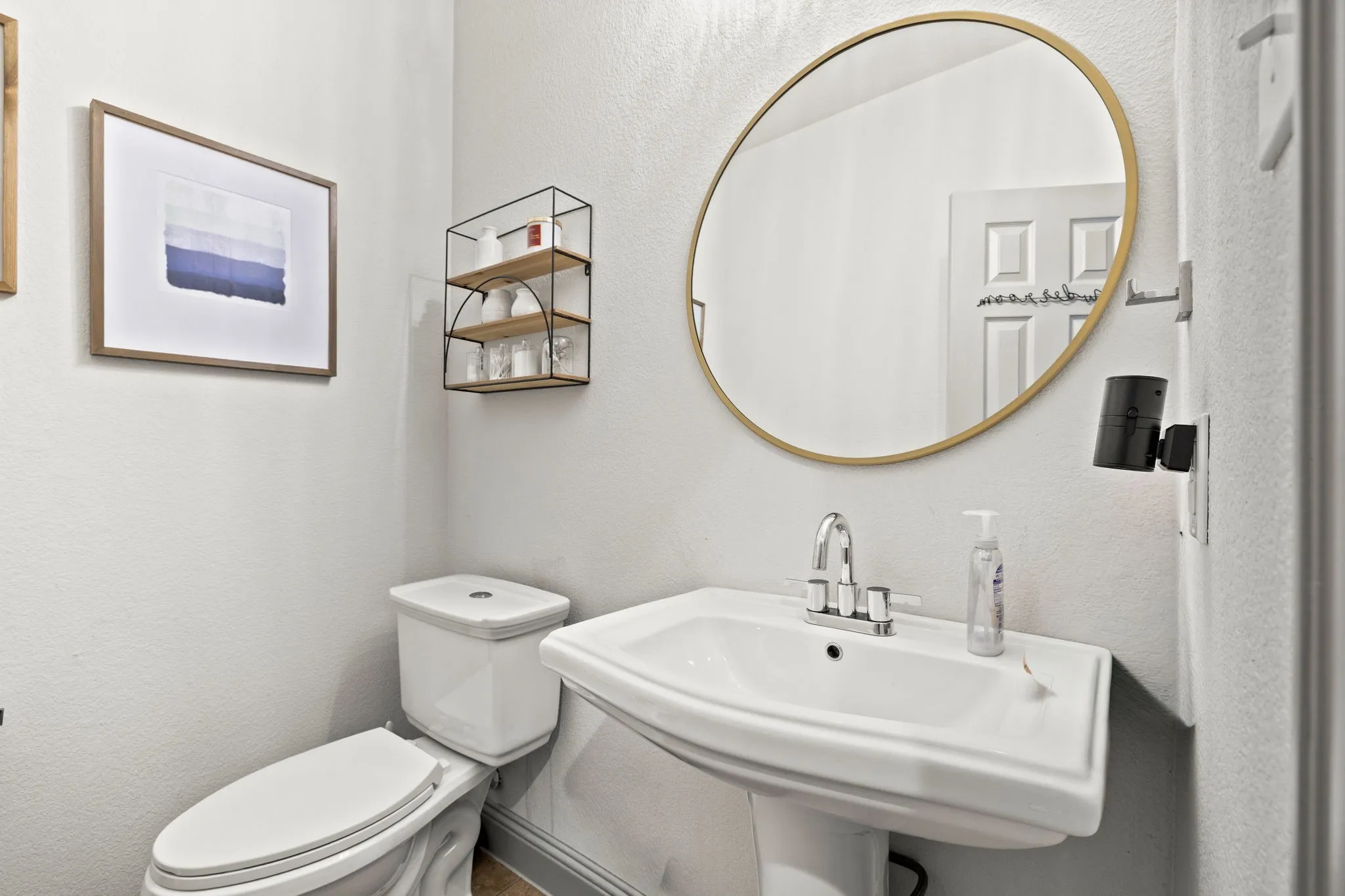 Single Family Residence For Sale in Kaufman County , 1032 Edgefield Lane, Forney, Texas 75126, 4 Bedroom, 3 Bathroom, 3 Garage spaces, 3,264 Sqft, built in 2014, mls#21293782, Real Estate Agent in Forney, Homes For Sale in Kaufman county, Homes For Sale in Forney, Realtor in Forney Texas, Real Estate Brokerage Independent Realty Texas, Luminita Cordes Realtor