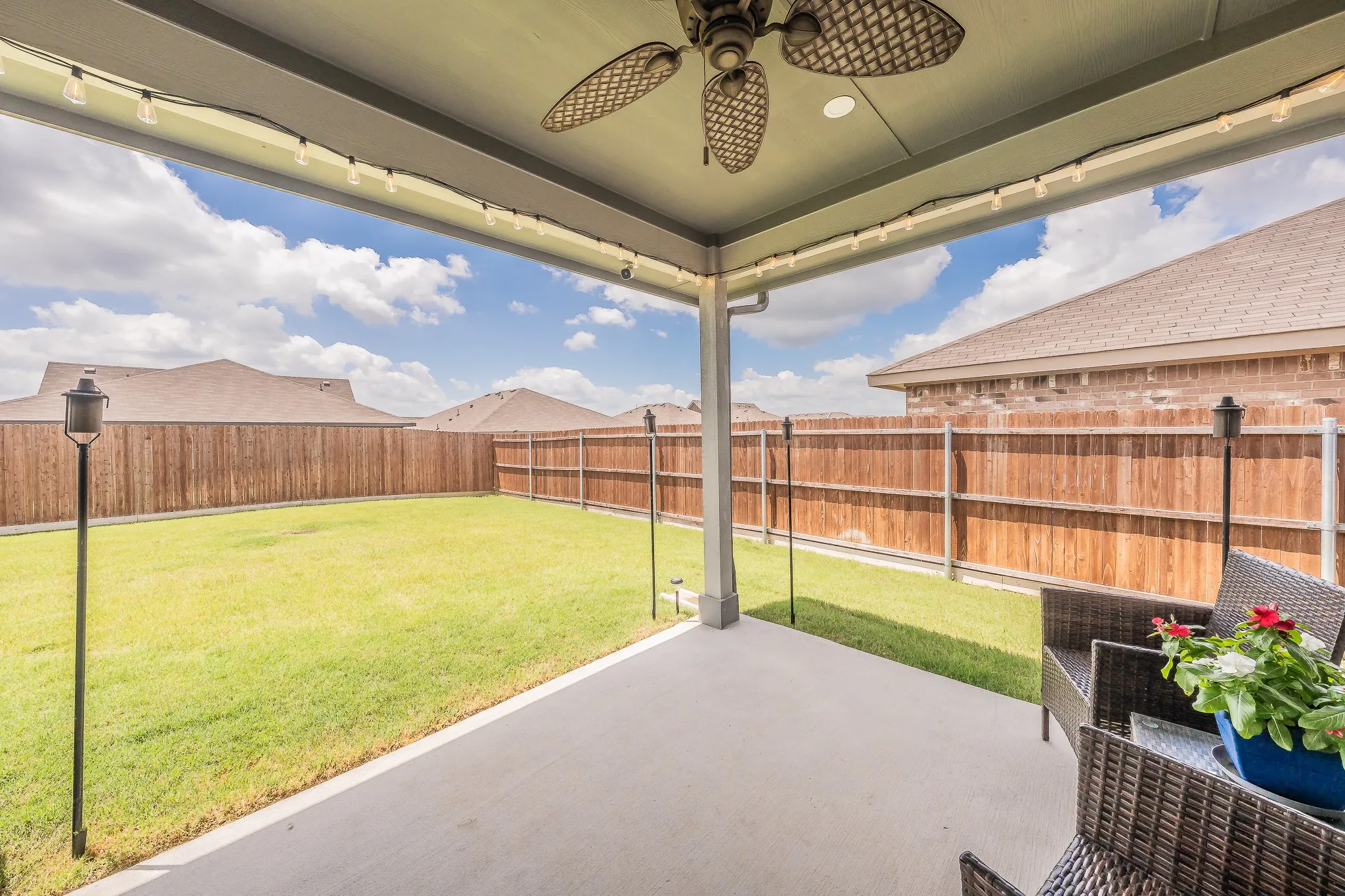Single Family Residence For Sale in Johnson County , 713 Breckenridge Park Drive, Alvarado, Texas 76009, 4 Bedroom, 2 Bathroom, 2 Garage spaces, 1,729 Sqft, built in 2023, mls#21312210, Real Estate Agent in Alvarado, Homes For Sale in Johnson county, Homes For Sale in Alvarado, Realtor in Alvarado Texas, Real Estate Brokerage Independent Realty Texas, Luminita Cordes Realtor