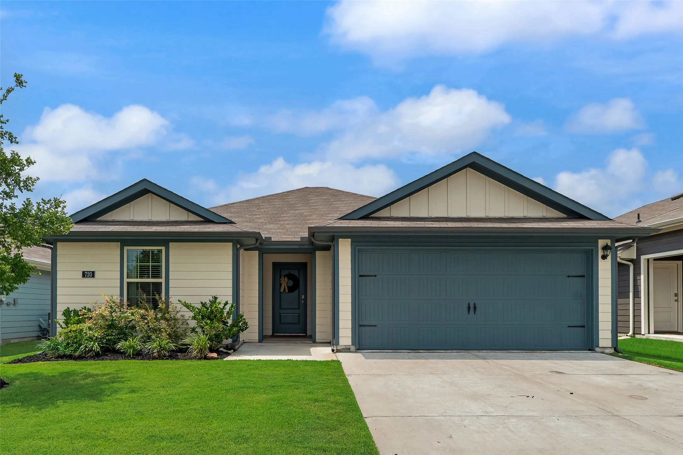 Single Family Residence For Sale in Collin County , 720 Lighthouse Street, Princeton, Texas 75407, 2 Bedroom, 2 Bathroom, 2 Garage spaces, 1,099 Sqft, built in 2024, mls#21290190, Real Estate Agent in Princeton, Homes For Sale in Collin county, Homes For Sale in Princeton, Realtor in Princeton Texas, Real Estate Brokerage Independent Realty Texas, Luminita Cordes Realtor