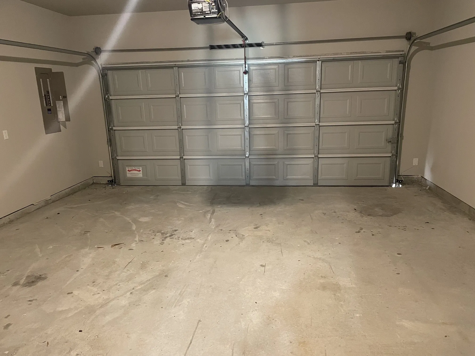 Townhouse For Rent in Hunt County , 6810 Jade Drive, Greenville, Texas 75402, 3 Bedroom, 3 Bathroom, 2 Garage spaces, 1,994 Sqft, built in 2021, mls#21308521, Real Estate Agent in Greenville, Homes For Rent in Hunt county, Homes For Rent in Greenville, Realtor in Greenville Texas, Real Estate Brokerage Independent Realty Texas, Luminita Cordes Realtor