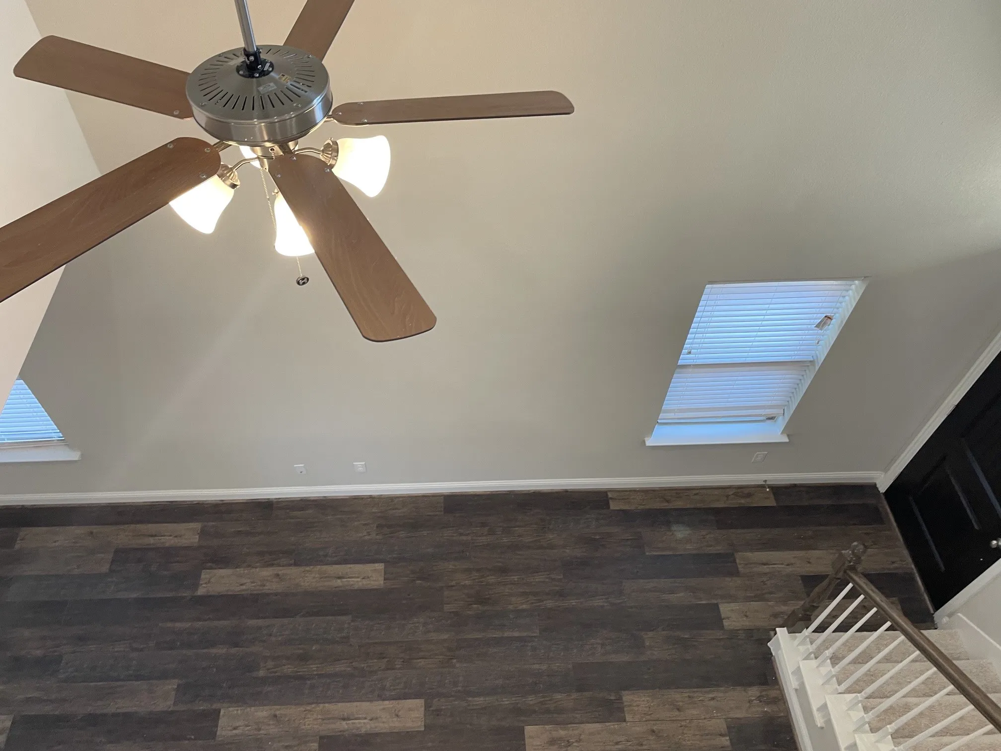 Townhouse For Rent in Hunt County , 6810 Jade Drive, Greenville, Texas 75402, 3 Bedroom, 3 Bathroom, 2 Garage spaces, 1,994 Sqft, built in 2021, mls#21308521, Real Estate Agent in Greenville, Homes For Rent in Hunt county, Homes For Rent in Greenville, Realtor in Greenville Texas, Real Estate Brokerage Independent Realty Texas, Luminita Cordes Realtor