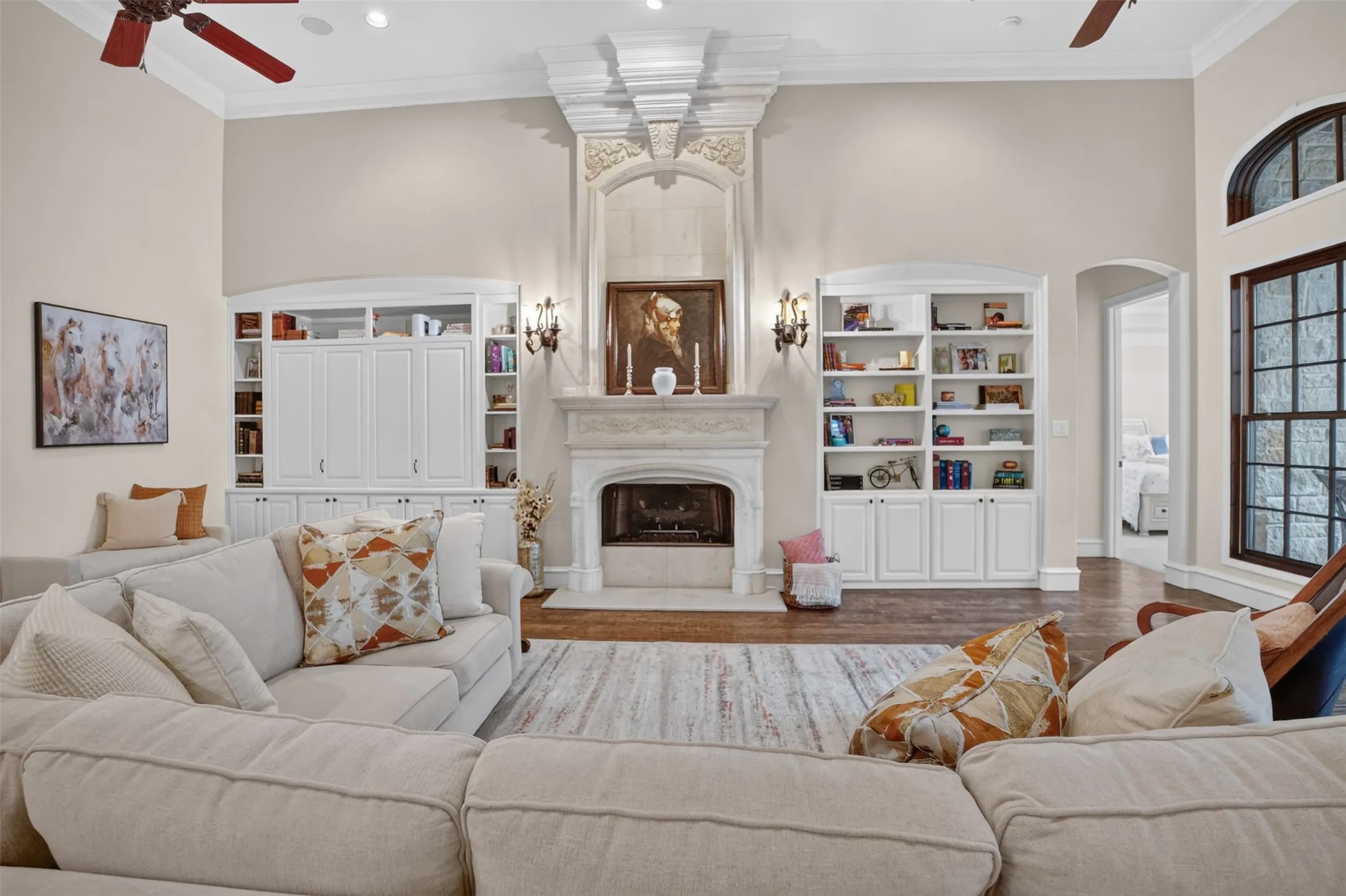 Single Family Residence For Sale in Tarrant County , 1012 Brae Court, Fort Worth, Texas 76111, 4 Bedroom, 4 Bathroom, 2 Garage spaces, 3,909 Sqft, built in 2005, mls#21311376, Real Estate Agent in Fort Worth, Homes For Sale in Tarrant county, Homes For Sale in Fort Worth, Realtor in Fort Worth Texas, Real Estate Brokerage Independent Realty Texas, Luminita Cordes Realtor