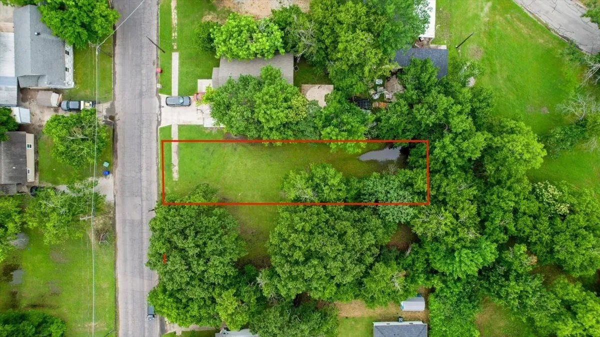Unimproved Land For Sale in Grayson County , 209 E College Street, Sherman, Texas 75090, 0, 0, Garage spaces, 0 Sqft, built in 0, mls#21305634, Real Estate Agent in Sherman, Homes For Sale in Grayson county, Homes For Sale in Sherman, Realtor in Sherman Texas, Real Estate Brokerage Independent Realty Texas, Luminita Cordes Realtor