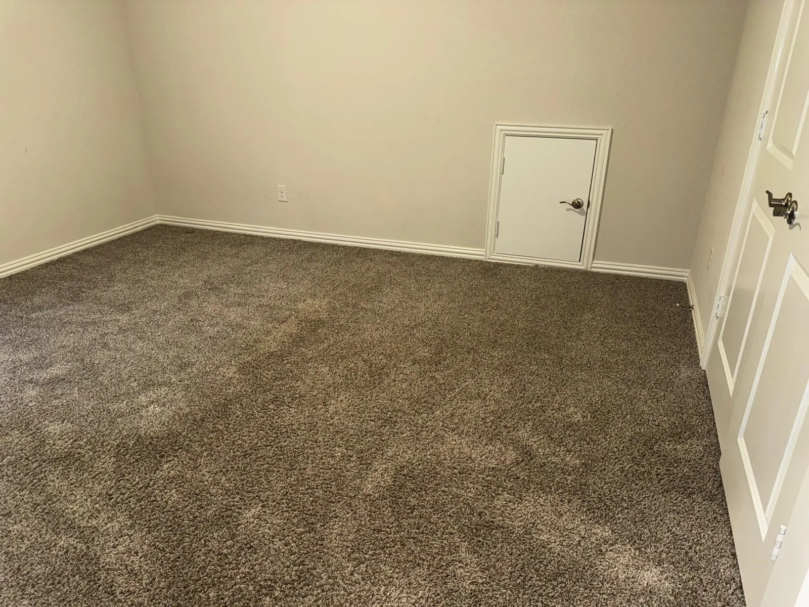 Single Family Residence For Rent in Collin County , 472 Rock Creek Drive, Princeton, Texas 75407, 5 Bedroom, 3 Bathroom, 2 Garage spaces, 3,015 Sqft, built in 2021, mls#21307981, Real Estate Agent in Princeton, Homes For Rent in Collin county, Homes For Rent in Princeton, Realtor in Princeton Texas, Real Estate Brokerage Independent Realty Texas, Luminita Cordes Realtor