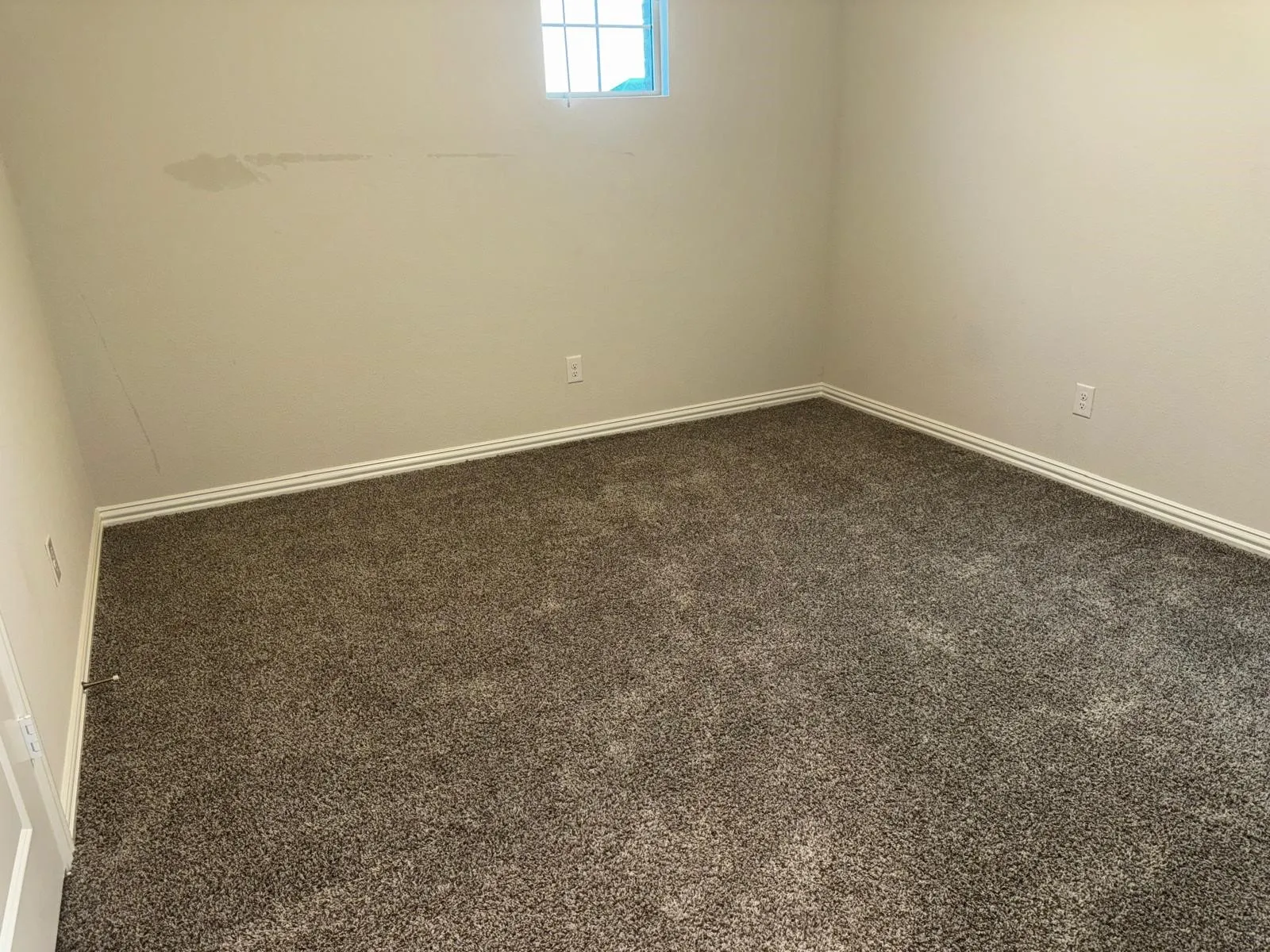 Single Family Residence For Rent in Collin County , 472 Rock Creek Drive, Princeton, Texas 75407, 5 Bedroom, 3 Bathroom, 2 Garage spaces, 3,015 Sqft, built in 2021, mls#21307981, Real Estate Agent in Princeton, Homes For Rent in Collin county, Homes For Rent in Princeton, Realtor in Princeton Texas, Real Estate Brokerage Independent Realty Texas, Luminita Cordes Realtor
