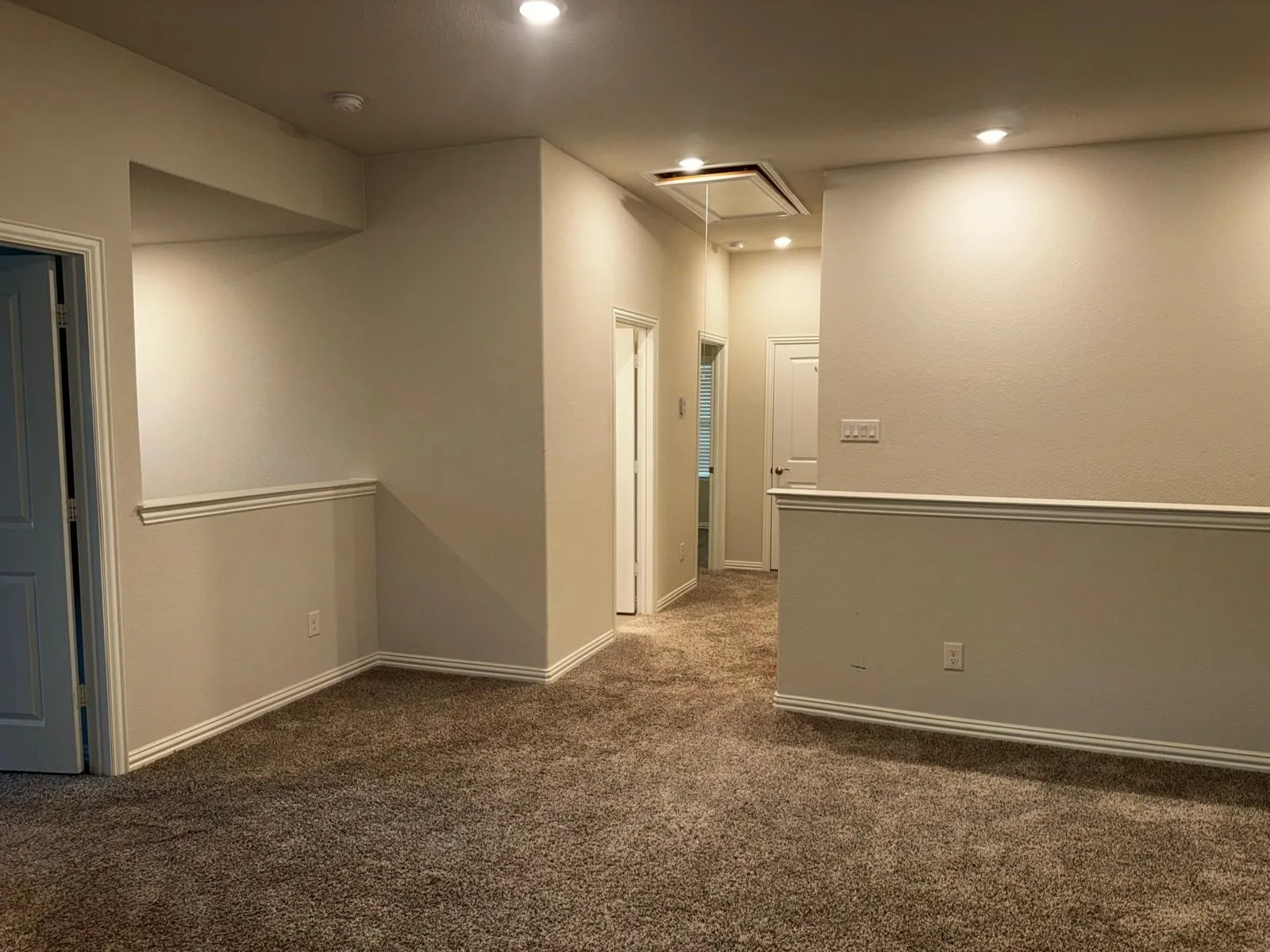 Single Family Residence For Rent in Collin County , 472 Rock Creek Drive, Princeton, Texas 75407, 5 Bedroom, 3 Bathroom, 2 Garage spaces, 3,015 Sqft, built in 2021, mls#21307981, Real Estate Agent in Princeton, Homes For Rent in Collin county, Homes For Rent in Princeton, Realtor in Princeton Texas, Real Estate Brokerage Independent Realty Texas, Luminita Cordes Realtor