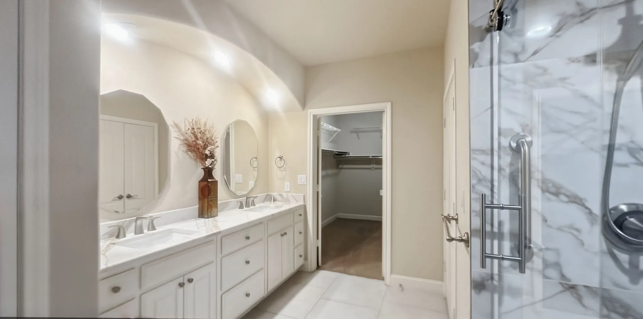 Condominium For Sale in Rockwall County , 2137 Portofino Drive 2137, Rockwall, Texas 75032, 3 Bedroom, 2 Bathroom, 2 Garage spaces, 1,586 Sqft, built in 2006, mls#21312428, Real Estate Agent in Rockwall, Homes For Sale in Rockwall county, Homes For Sale in Rockwall, Realtor in Rockwall Texas, Real Estate Brokerage Independent Realty Texas, Luminita Cordes Realtor