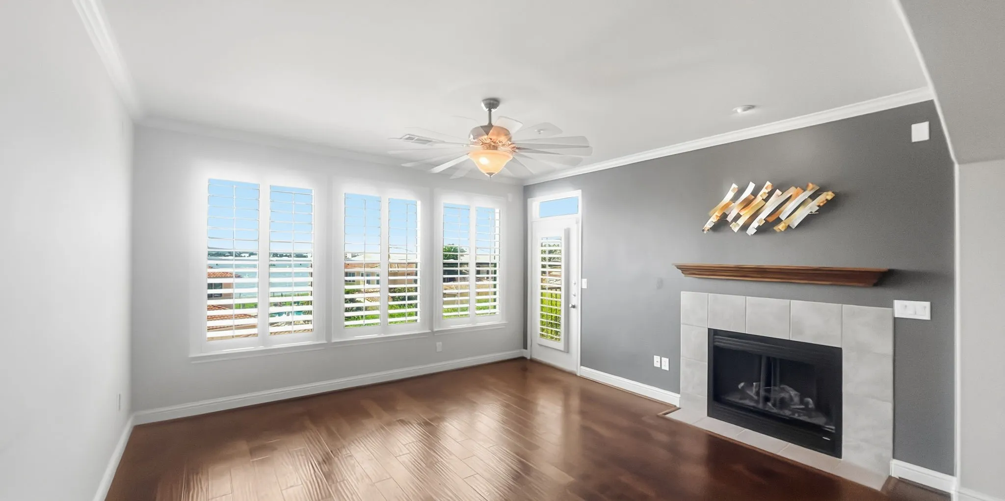 Condominium For Sale in Rockwall County , 2137 Portofino Drive 2137, Rockwall, Texas 75032, 3 Bedroom, 2 Bathroom, 2 Garage spaces, 1,586 Sqft, built in 2006, mls#21312428, Real Estate Agent in Rockwall, Homes For Sale in Rockwall county, Homes For Sale in Rockwall, Realtor in Rockwall Texas, Real Estate Brokerage Independent Realty Texas, Luminita Cordes Realtor