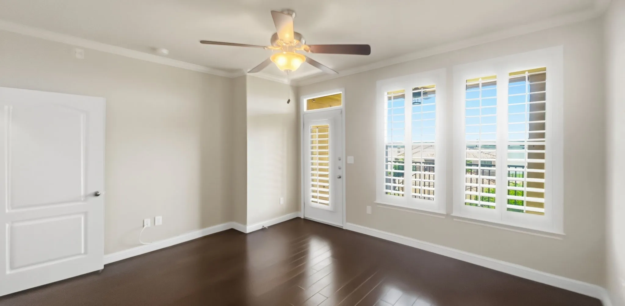 Condominium For Sale in Rockwall County , 2137 Portofino Drive 2137, Rockwall, Texas 75032, 3 Bedroom, 2 Bathroom, 2 Garage spaces, 1,586 Sqft, built in 2006, mls#21312428, Real Estate Agent in Rockwall, Homes For Sale in Rockwall county, Homes For Sale in Rockwall, Realtor in Rockwall Texas, Real Estate Brokerage Independent Realty Texas, Luminita Cordes Realtor