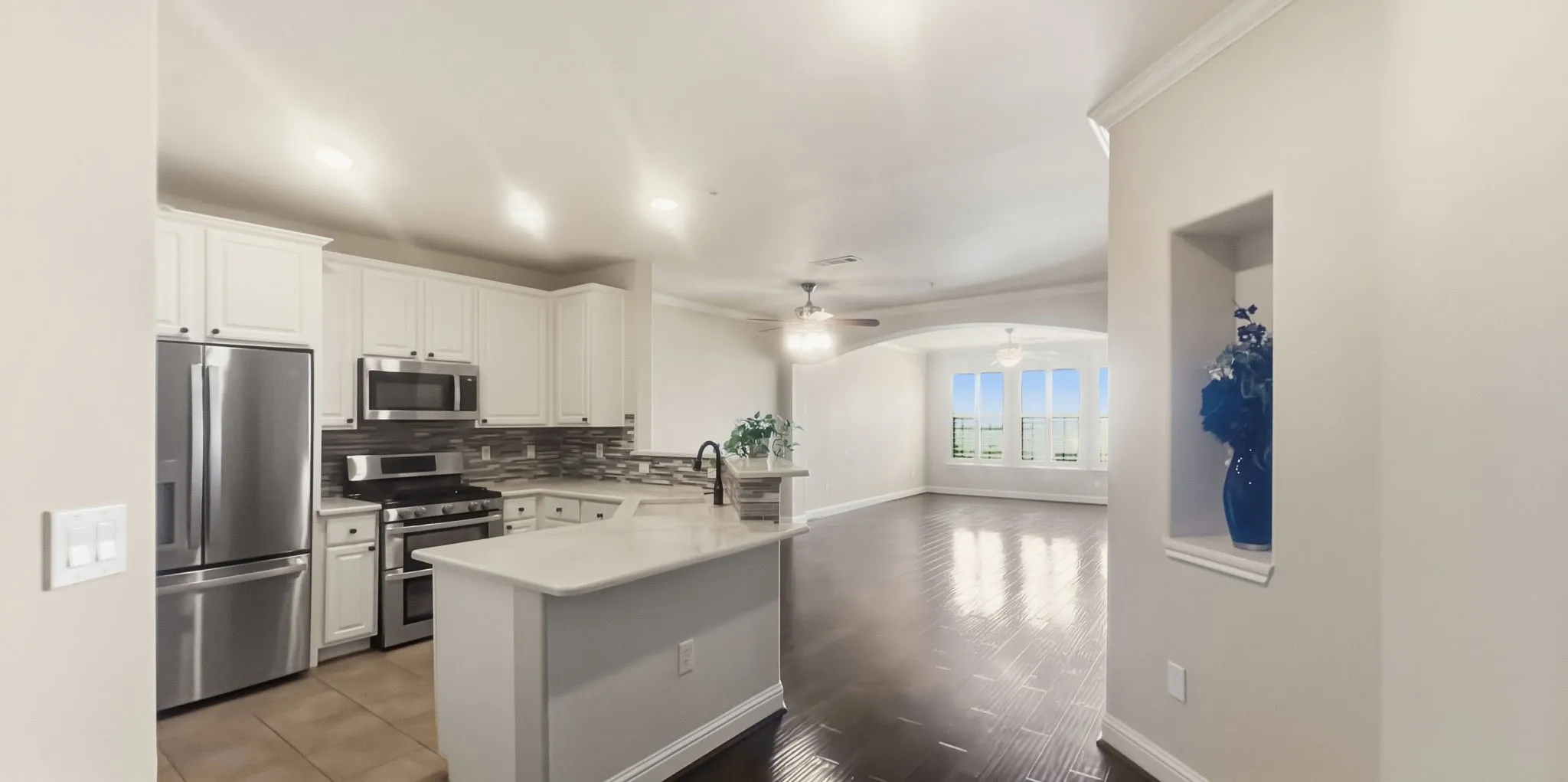 Condominium For Sale in Rockwall County , 2137 Portofino Drive 2137, Rockwall, Texas 75032, 3 Bedroom, 2 Bathroom, 2 Garage spaces, 1,586 Sqft, built in 2006, mls#21312428, Real Estate Agent in Rockwall, Homes For Sale in Rockwall county, Homes For Sale in Rockwall, Realtor in Rockwall Texas, Real Estate Brokerage Independent Realty Texas, Luminita Cordes Realtor