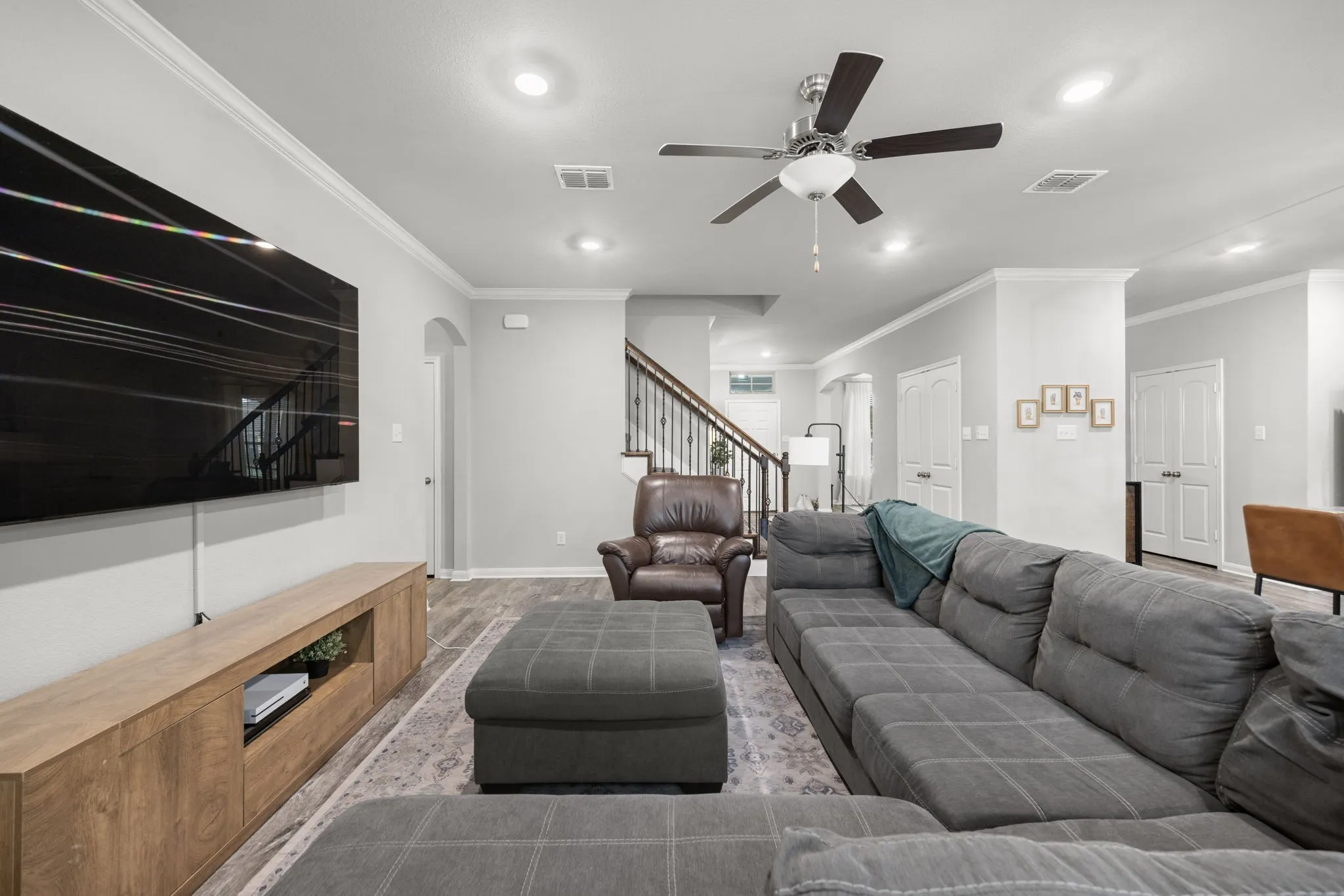 Single Family Residence For Sale in Mc Lennan County , 3221 Samson Drive, Waco, Texas 76655, 6 Bedroom, 4 Bathroom, 2 Garage spaces, 3,249 Sqft, built in 2019, mls#21309466, Real Estate Agent in Waco, Homes For Sale in Mc Lennan county, Homes For Sale in Waco, Realtor in Waco Texas, Real Estate Brokerage Independent Realty Texas, Luminita Cordes Realtor