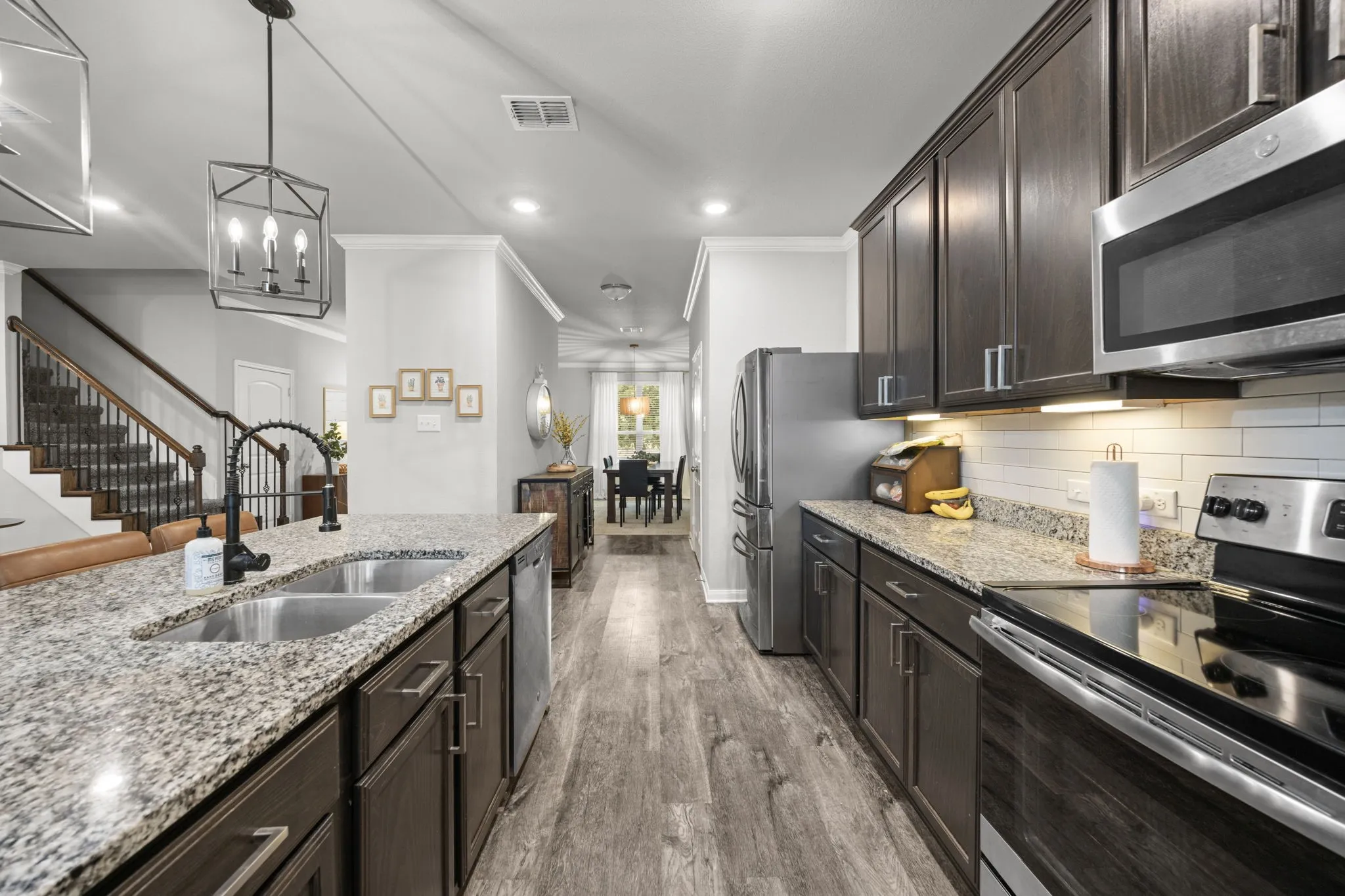 Single Family Residence For Sale in Mc Lennan County , 3221 Samson Drive, Waco, Texas 76655, 6 Bedroom, 4 Bathroom, 2 Garage spaces, 3,249 Sqft, built in 2019, mls#21309466, Real Estate Agent in Waco, Homes For Sale in Mc Lennan county, Homes For Sale in Waco, Realtor in Waco Texas, Real Estate Brokerage Independent Realty Texas, Luminita Cordes Realtor