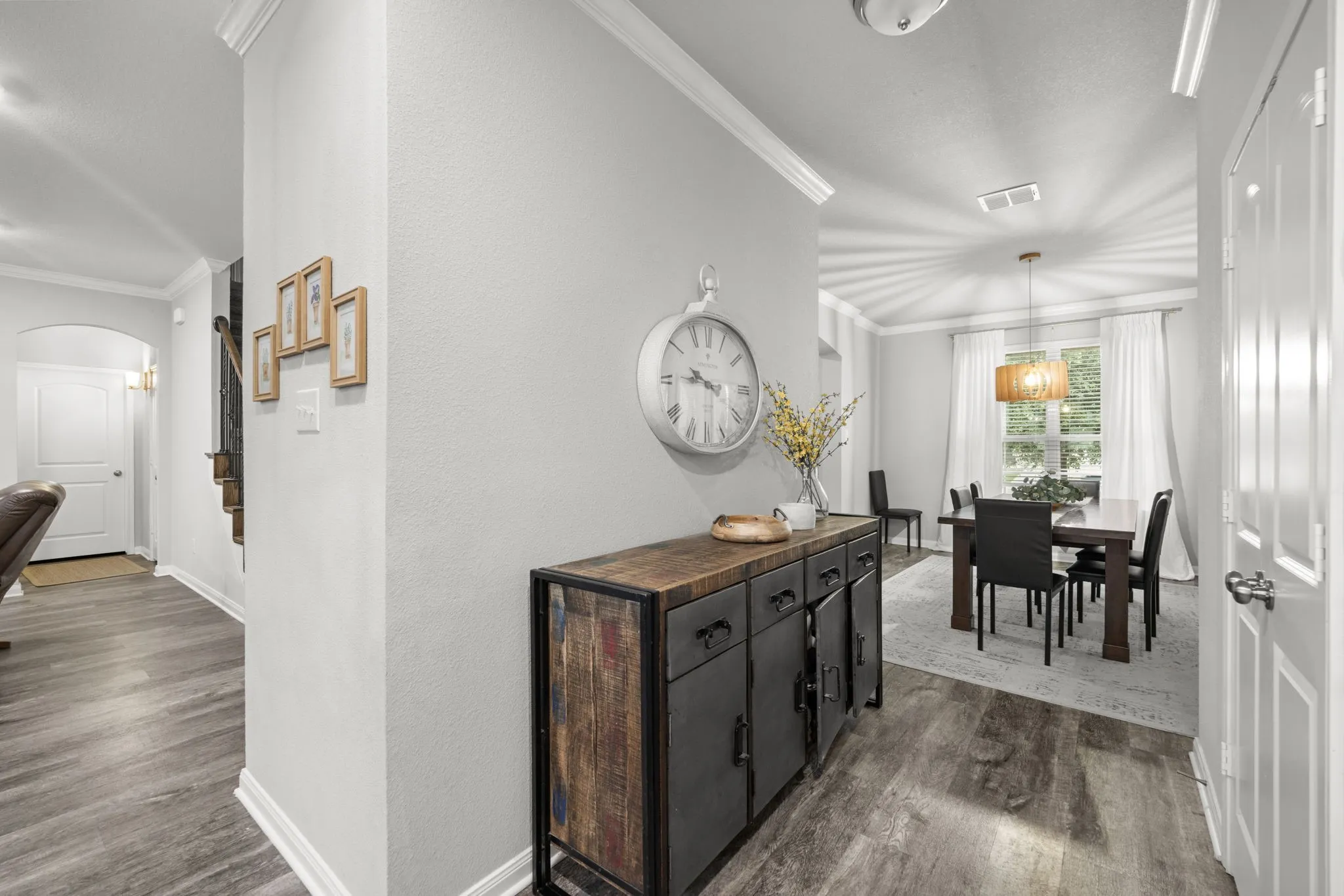 Single Family Residence For Sale in Mc Lennan County , 3221 Samson Drive, Waco, Texas 76655, 6 Bedroom, 4 Bathroom, 2 Garage spaces, 3,249 Sqft, built in 2019, mls#21309466, Real Estate Agent in Waco, Homes For Sale in Mc Lennan county, Homes For Sale in Waco, Realtor in Waco Texas, Real Estate Brokerage Independent Realty Texas, Luminita Cordes Realtor