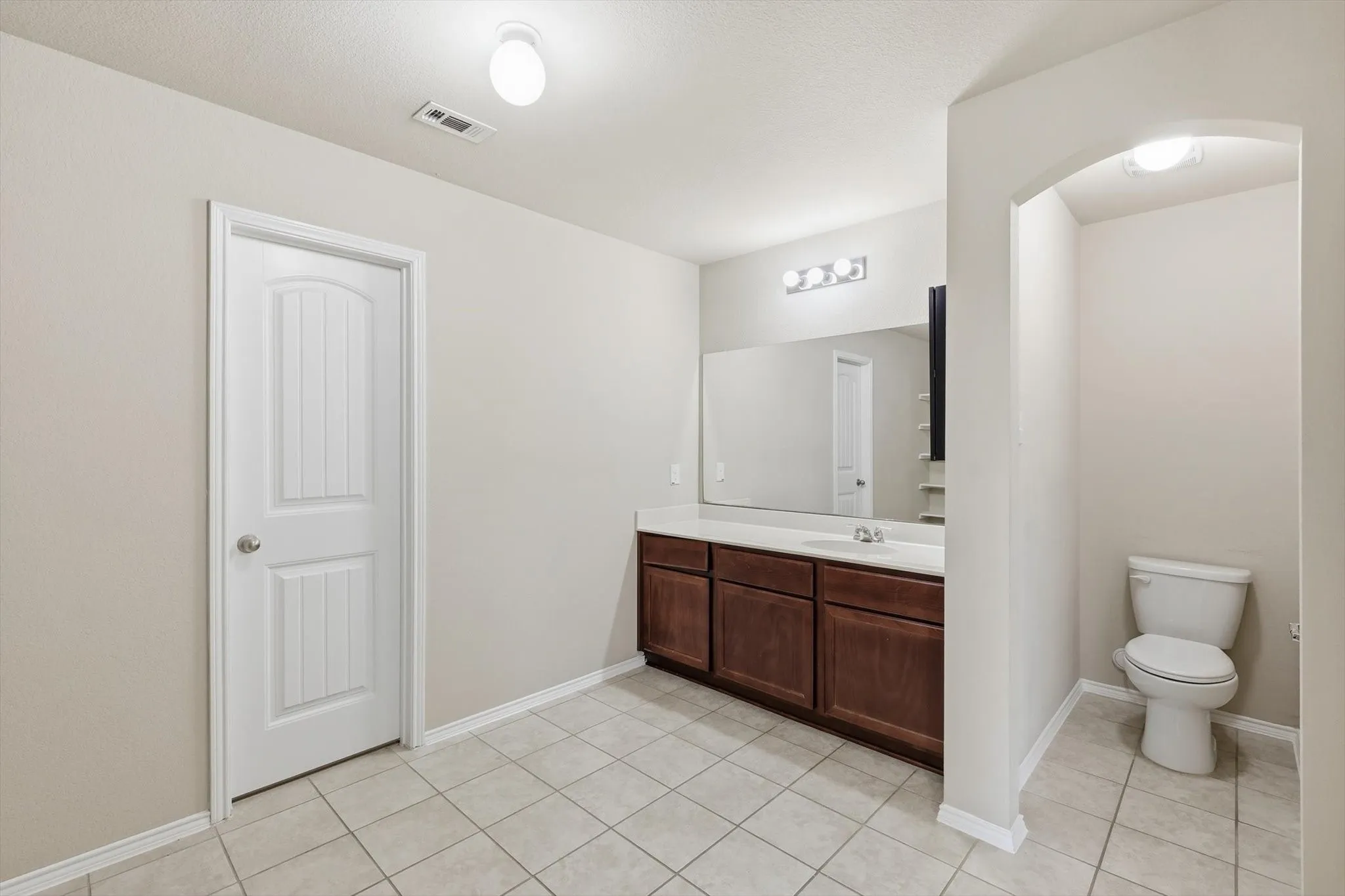 Single Family Residence For Sale in Collin County , 2334 Triston Street, Anna, Texas 75409, 4 Bedroom, 2 Bathroom, 2 Garage spaces, 1,892 Sqft, built in 2017, mls#21312435, Real Estate Agent in Anna, Homes For Sale in Collin county, Homes For Sale in Anna, Realtor in Anna Texas, Real Estate Brokerage Independent Realty Texas, Luminita Cordes Realtor