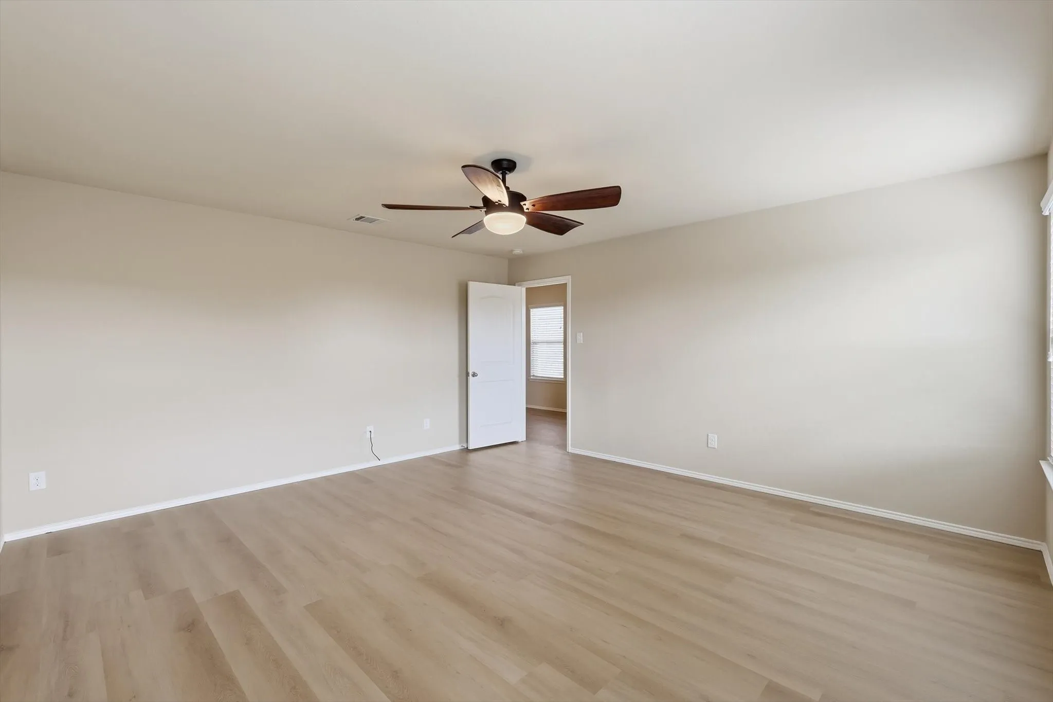 Single Family Residence For Sale in Collin County , 2334 Triston Street, Anna, Texas 75409, 4 Bedroom, 2 Bathroom, 2 Garage spaces, 1,892 Sqft, built in 2017, mls#21312435, Real Estate Agent in Anna, Homes For Sale in Collin county, Homes For Sale in Anna, Realtor in Anna Texas, Real Estate Brokerage Independent Realty Texas, Luminita Cordes Realtor