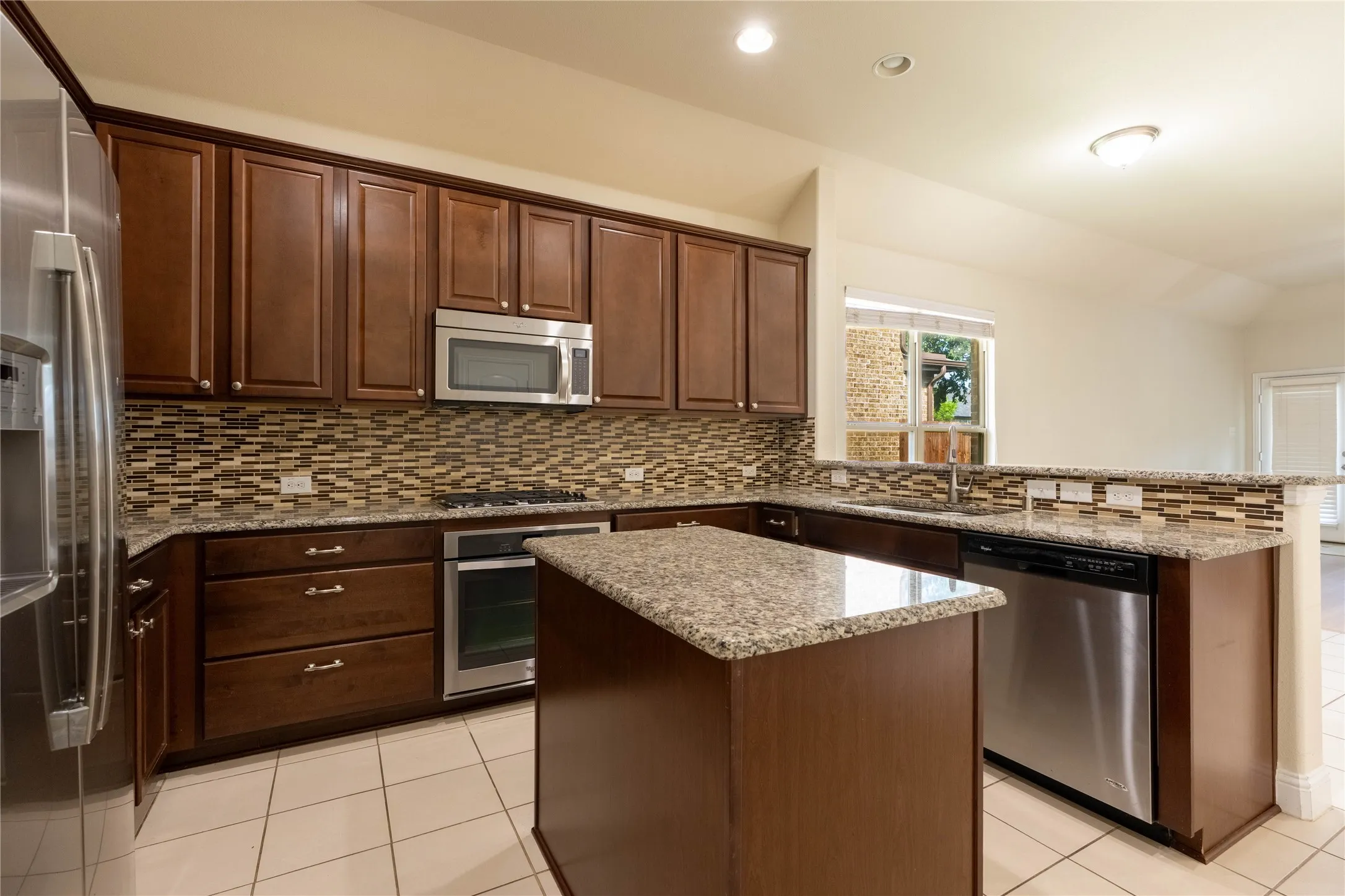 Single Family Residence For Rent in Denton County , 612 Calliopsis Street, Little Elm, Texas 75068, 4 Bedroom, 2 Bathroom, 2 Garage spaces, 2,044 Sqft, built in 2014, mls#21286261, Real Estate Agent in Little Elm, Homes For Rent in Denton county, Homes For Rent in Little Elm, Realtor in Little Elm Texas, Real Estate Brokerage Independent Realty Texas, Luminita Cordes Realtor