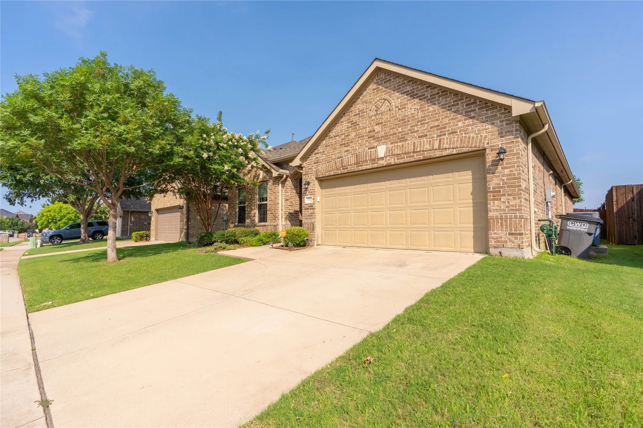 Single Family Residence For Rent in Denton County , 612 Calliopsis Street, Little Elm, Texas 75068, 4 Bedroom, 2 Bathroom, 2 Garage spaces, 2,044 Sqft, built in 2014, mls#21286261, Real Estate Agent in Little Elm, Homes For Rent in Denton county, Homes For Rent in Little Elm, Realtor in Little Elm Texas, Real Estate Brokerage Independent Realty Texas, Luminita Cordes Realtor
