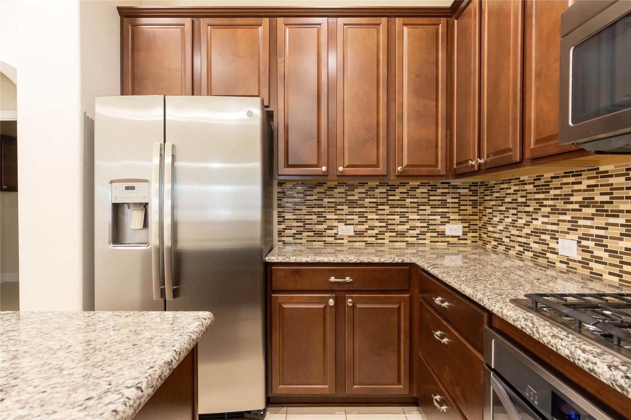 Single Family Residence For Rent in Denton County , 612 Calliopsis Street, Little Elm, Texas 75068, 4 Bedroom, 2 Bathroom, 2 Garage spaces, 2,044 Sqft, built in 2014, mls#21286261, Real Estate Agent in Little Elm, Homes For Rent in Denton county, Homes For Rent in Little Elm, Realtor in Little Elm Texas, Real Estate Brokerage Independent Realty Texas, Luminita Cordes Realtor